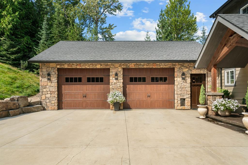 15 Sandi Lane Property Photo 11