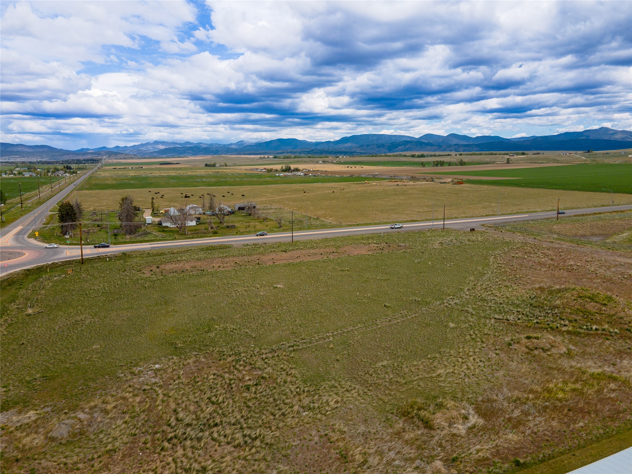 3815 Canyon Ferry Road Property Photo 9