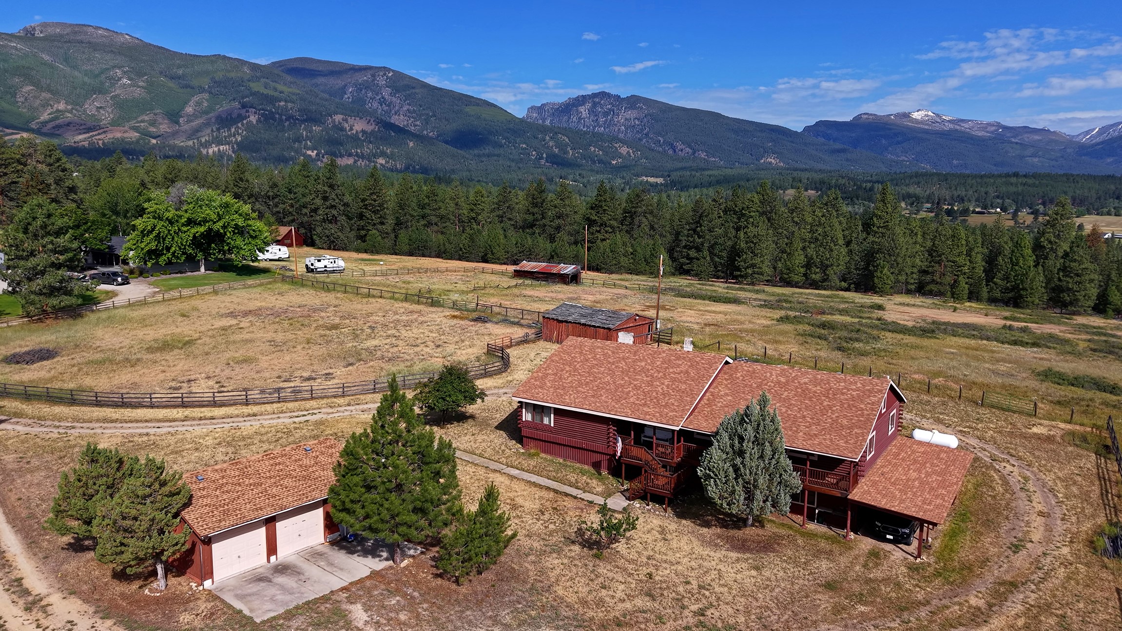 1173 Cherry Orchard Loop Property Photo 1