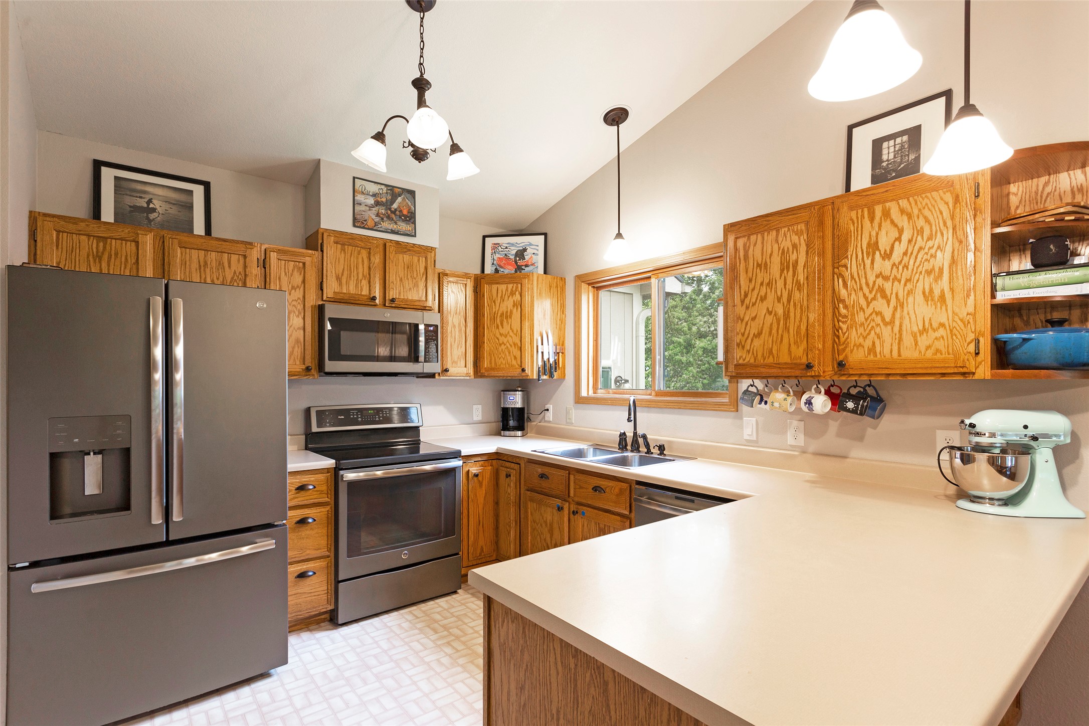 4271 Wild Fox Road Property Photo 10