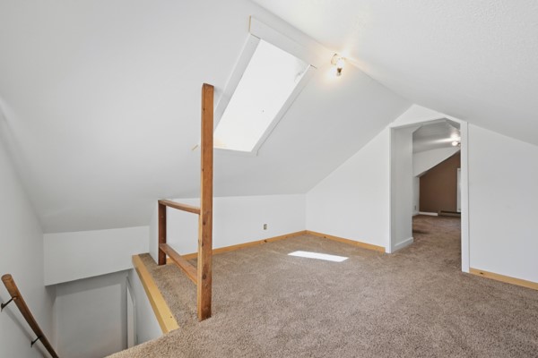 210 E 4th Avenue Property Photo 13