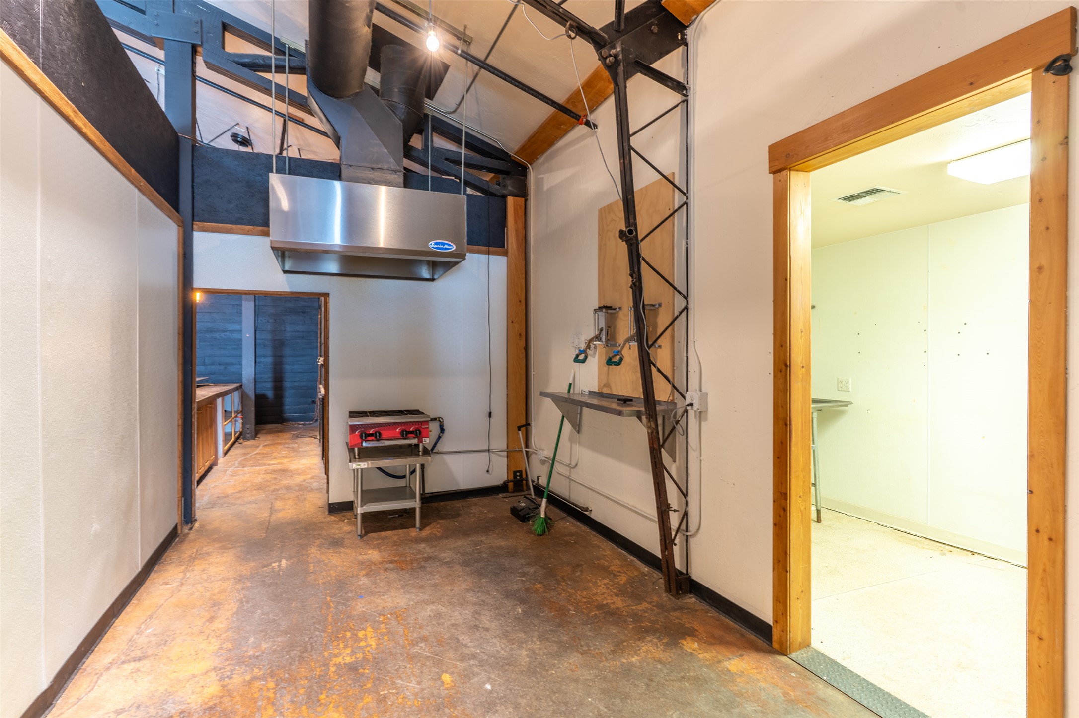 12 Spokane Avenue Property Photo 16