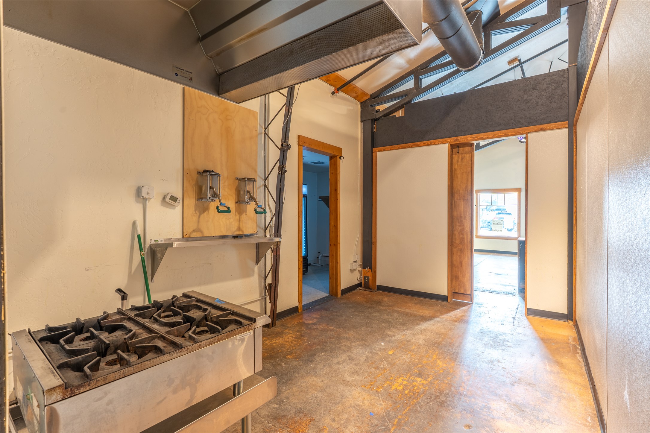 12 Spokane Avenue Property Photo 17