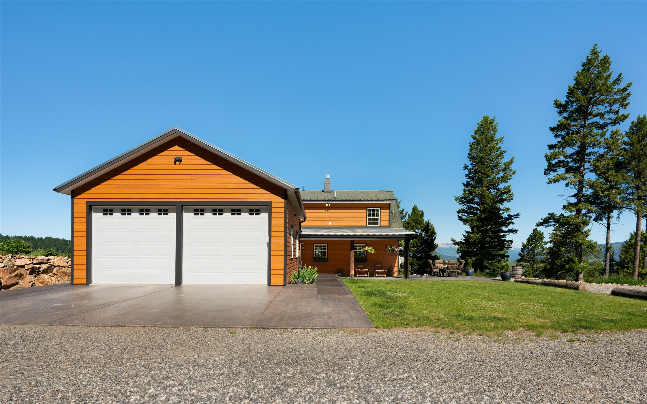 185 Peak Road Property Photo 4