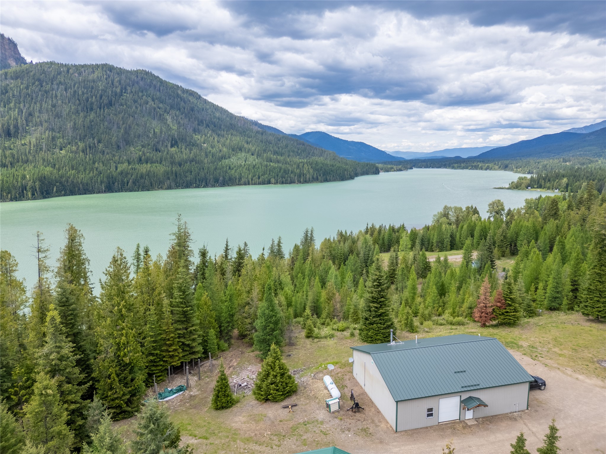 17734 Bull Lake Road Property Photo 1