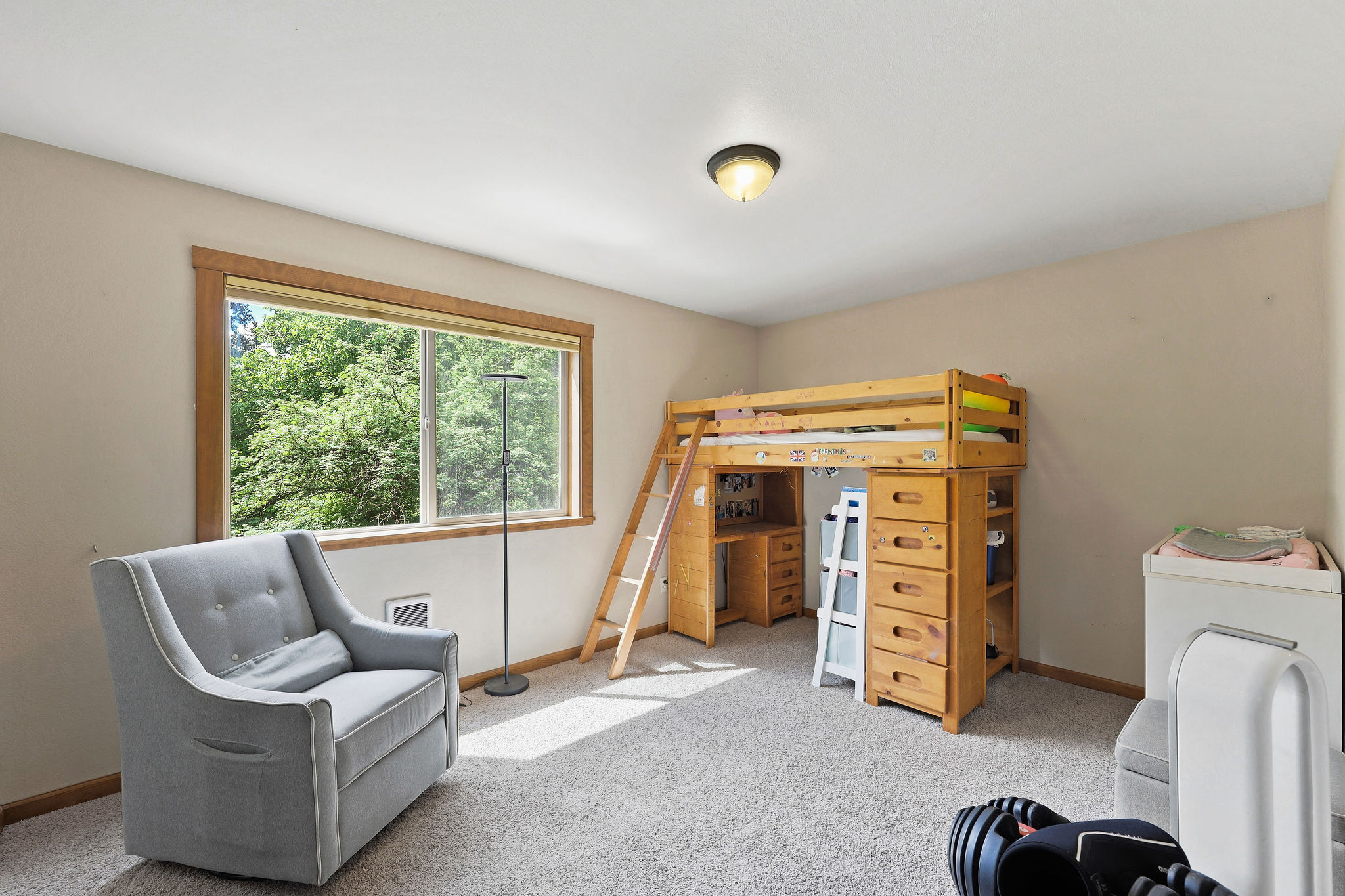 357 W 7th Street 2a Property Photo 14