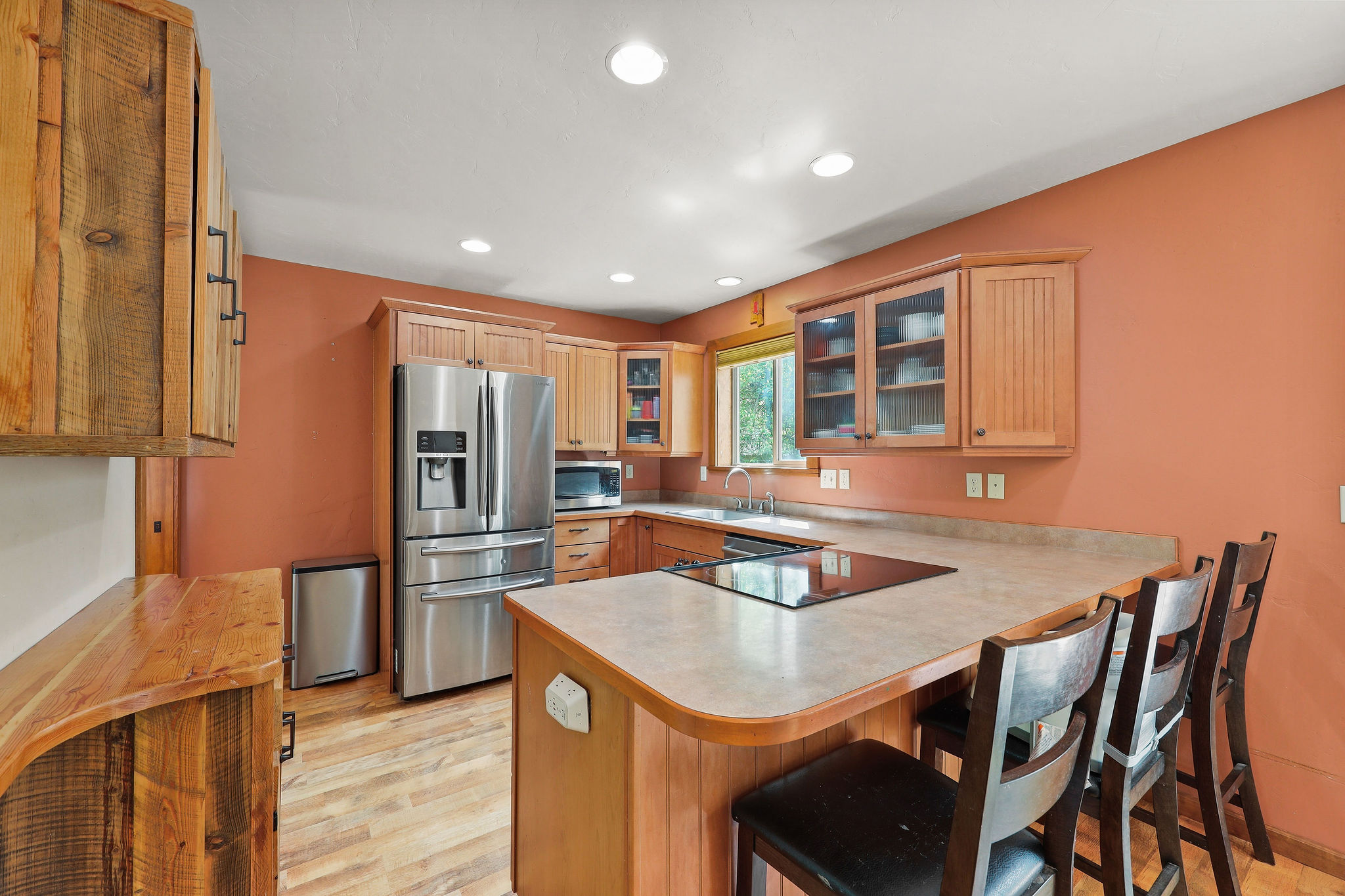 357 W 7th Street 2a Property Photo 15