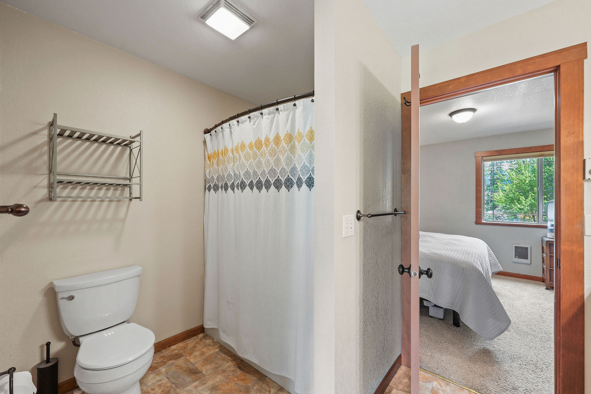 357 W 7th Street 2a Property Photo 23