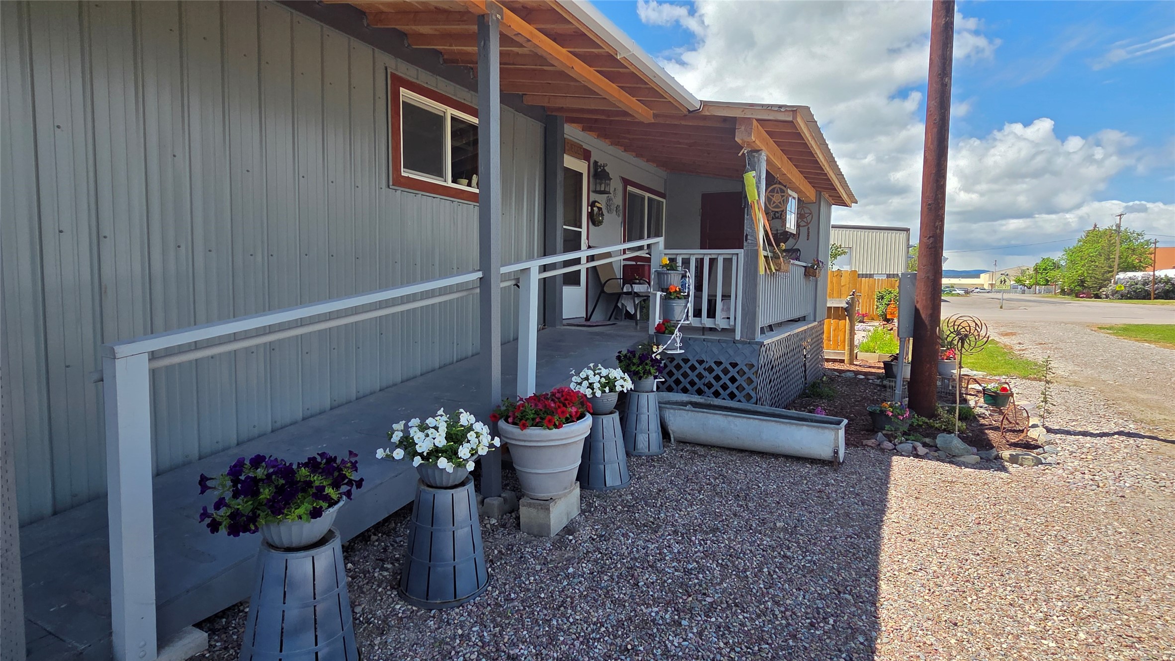 56532 Mt Highway 212 Property Photo 5