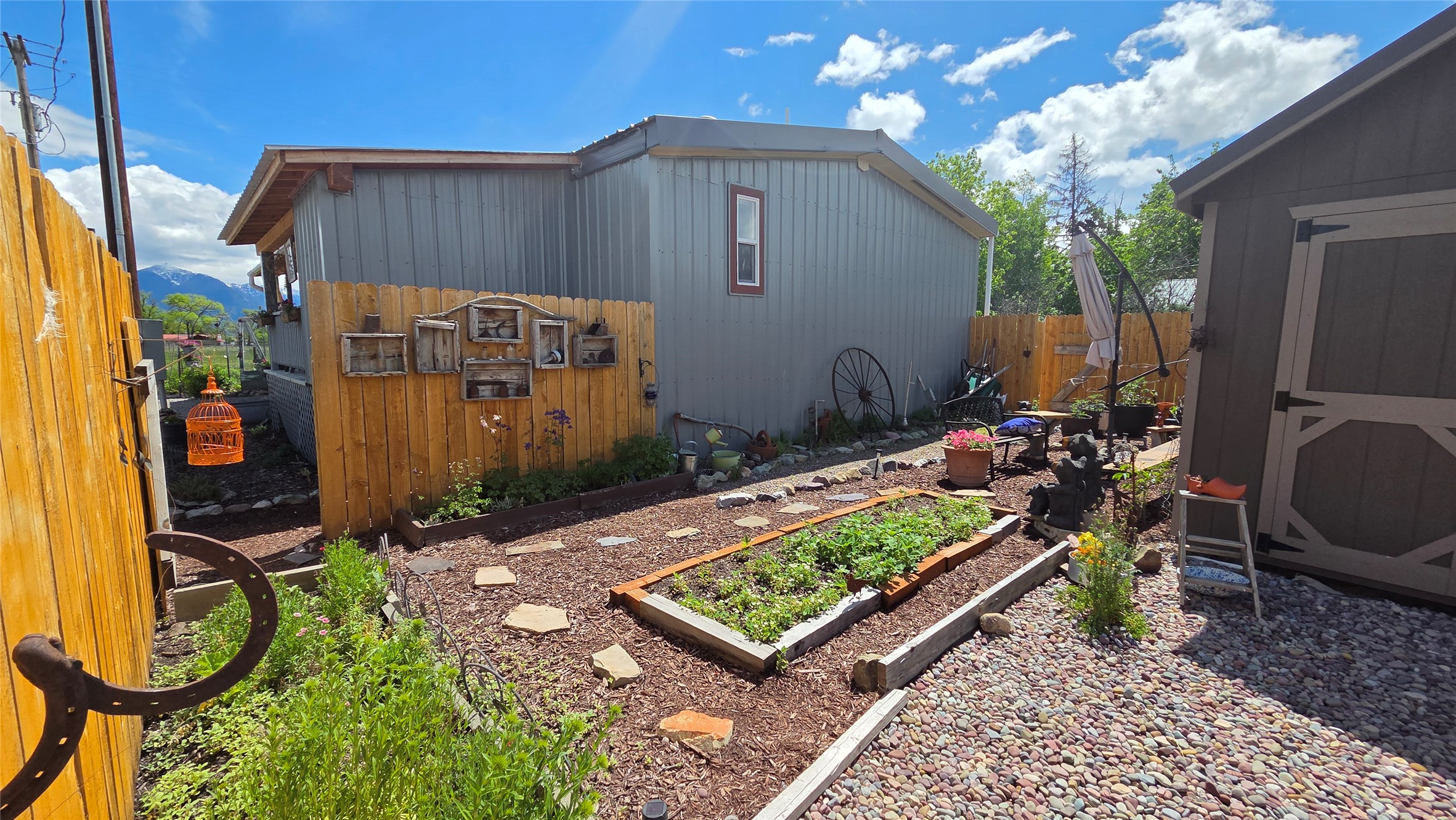 56532 Mt Highway 212 Property Photo 9