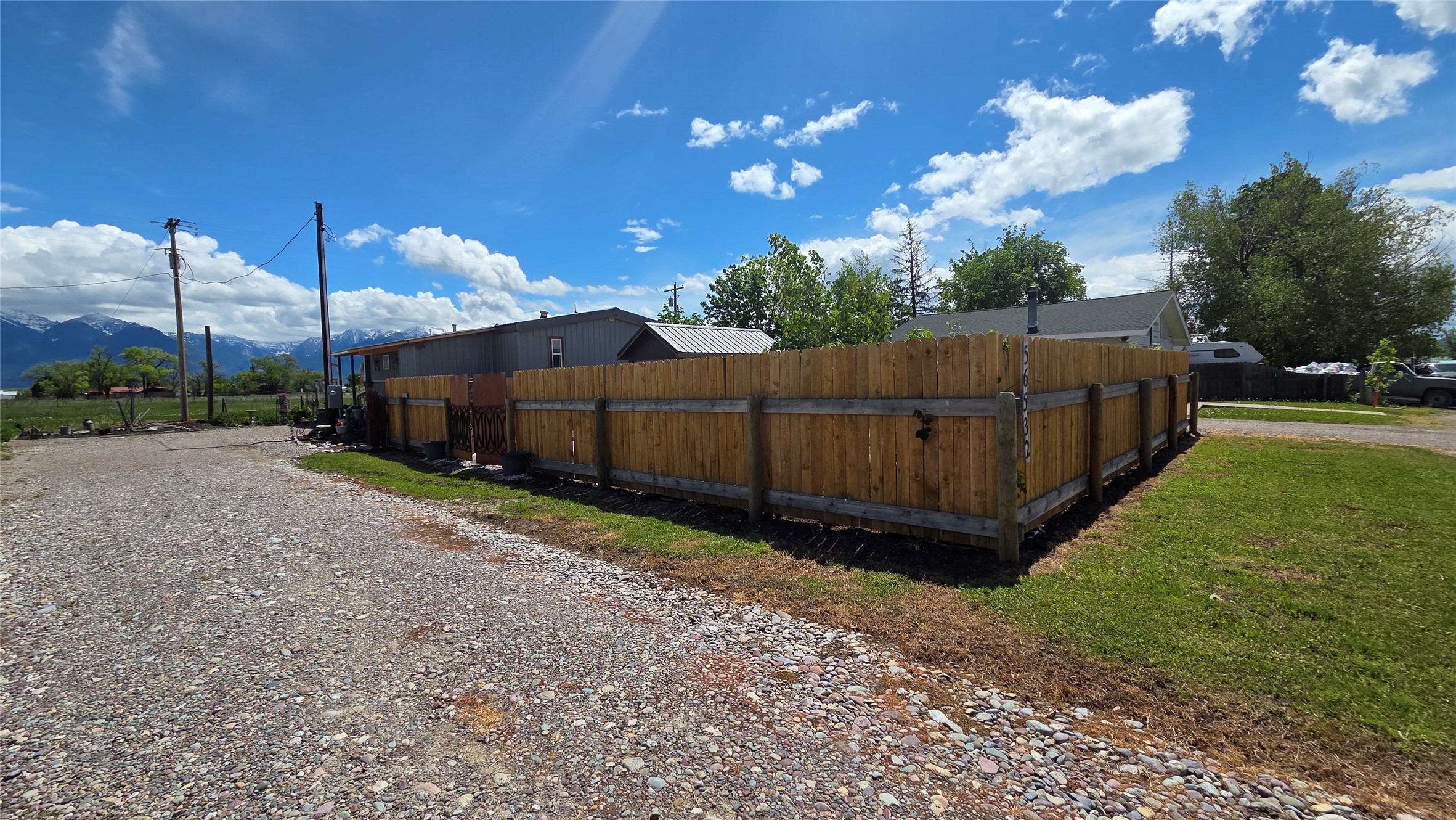 56532 Mt Highway 212 Property Photo 16