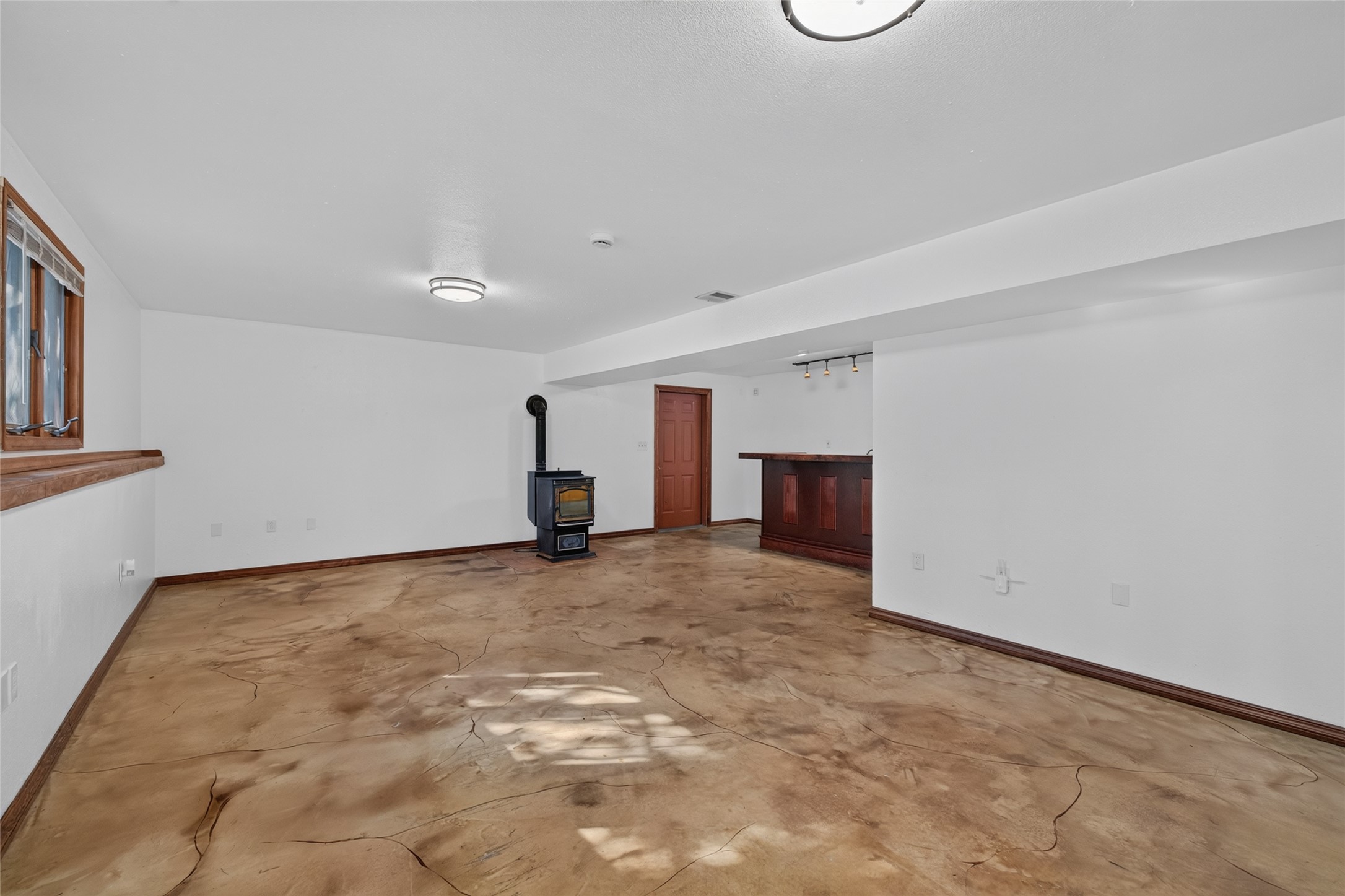 1 Rock Ridge Drive Property Photo 29