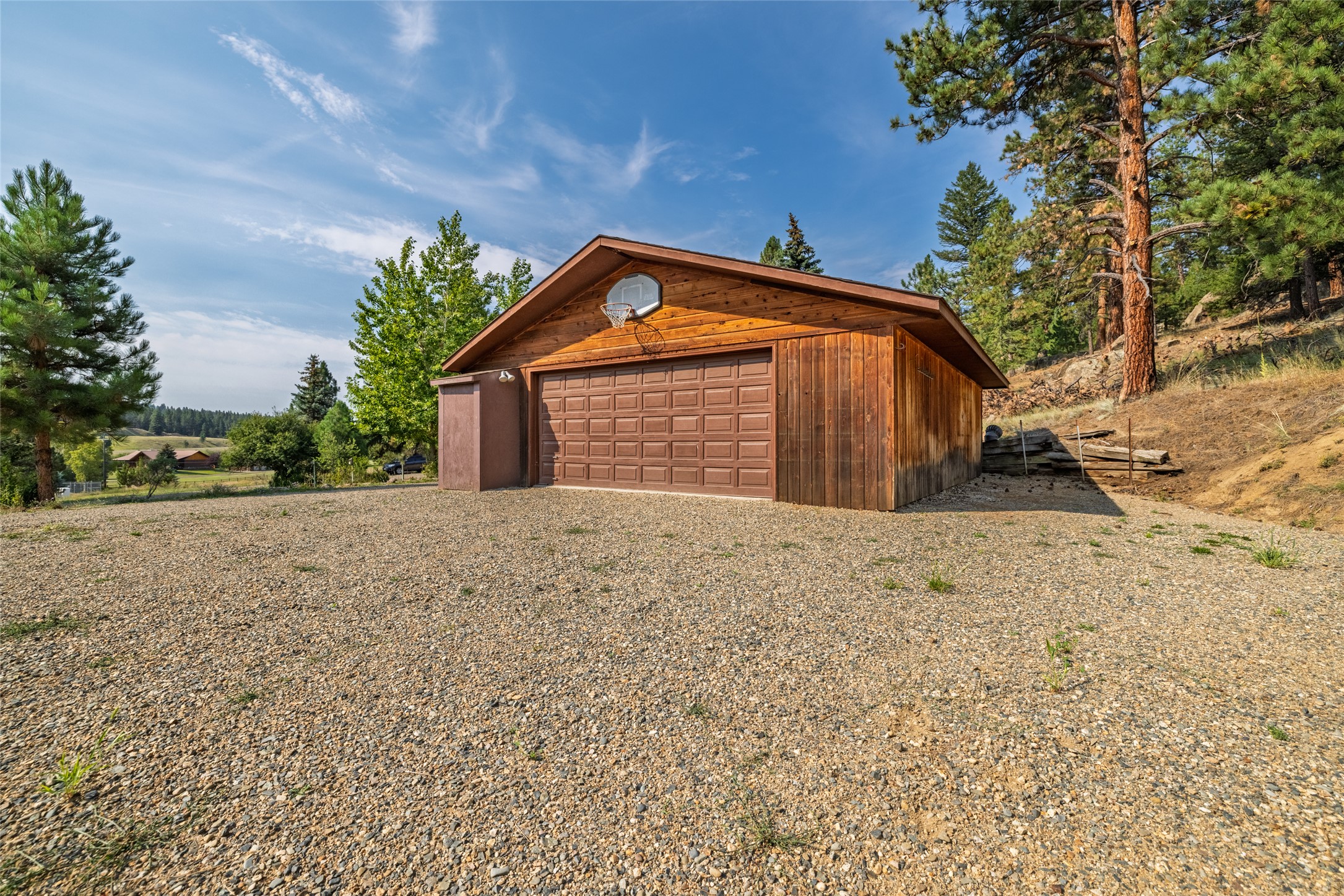 1 Rock Ridge Drive Property Photo 43