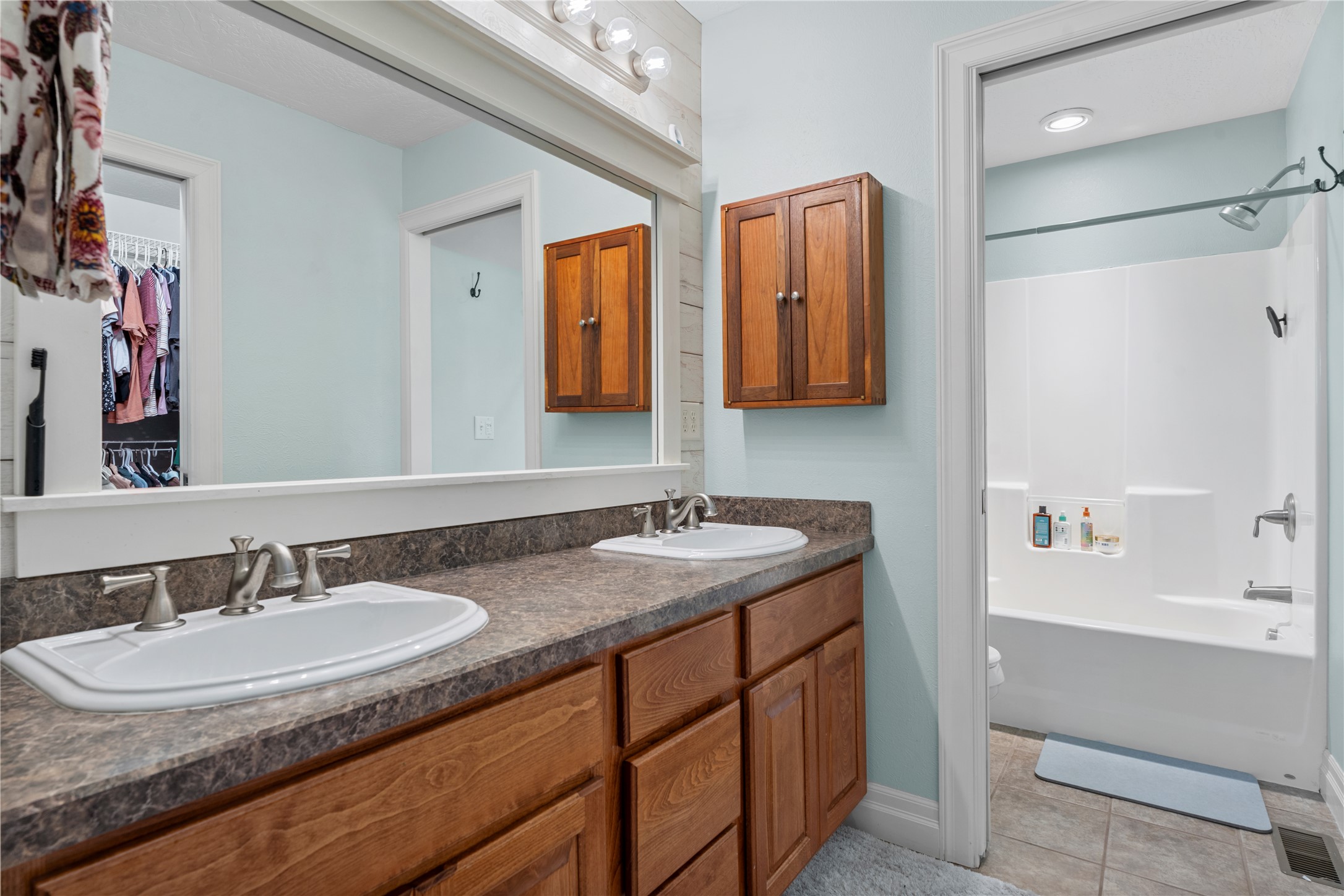 7784 Cassidy Trail Property Photo 18