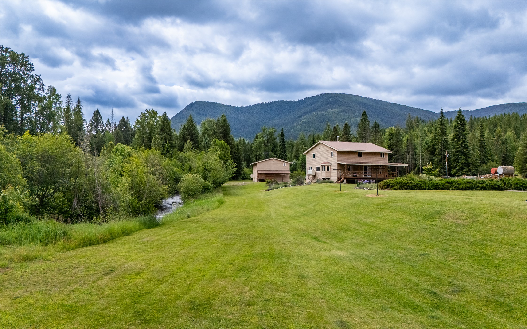 100 Remington Road Property Photo 9
