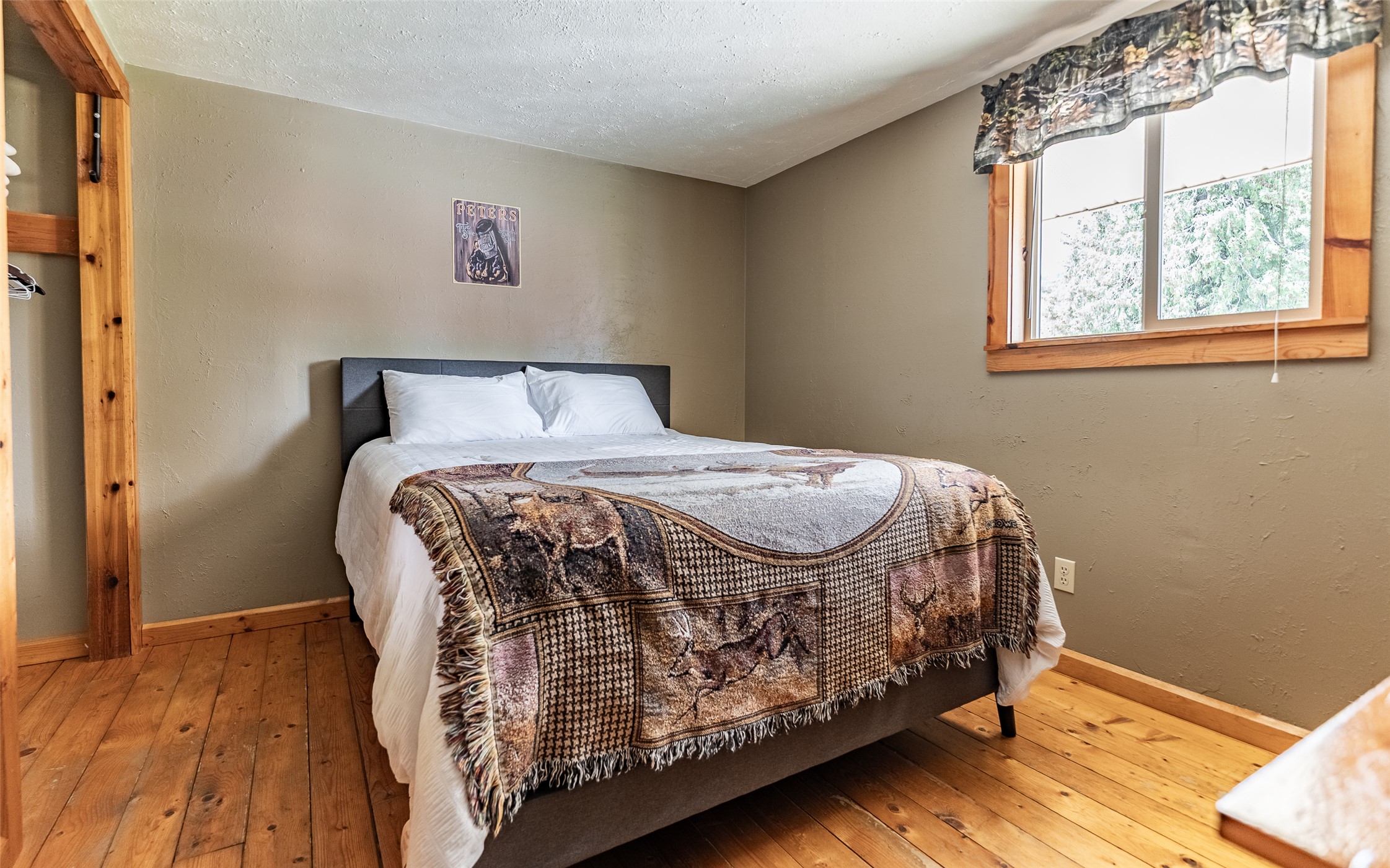 100 Remington Road Property Photo 32