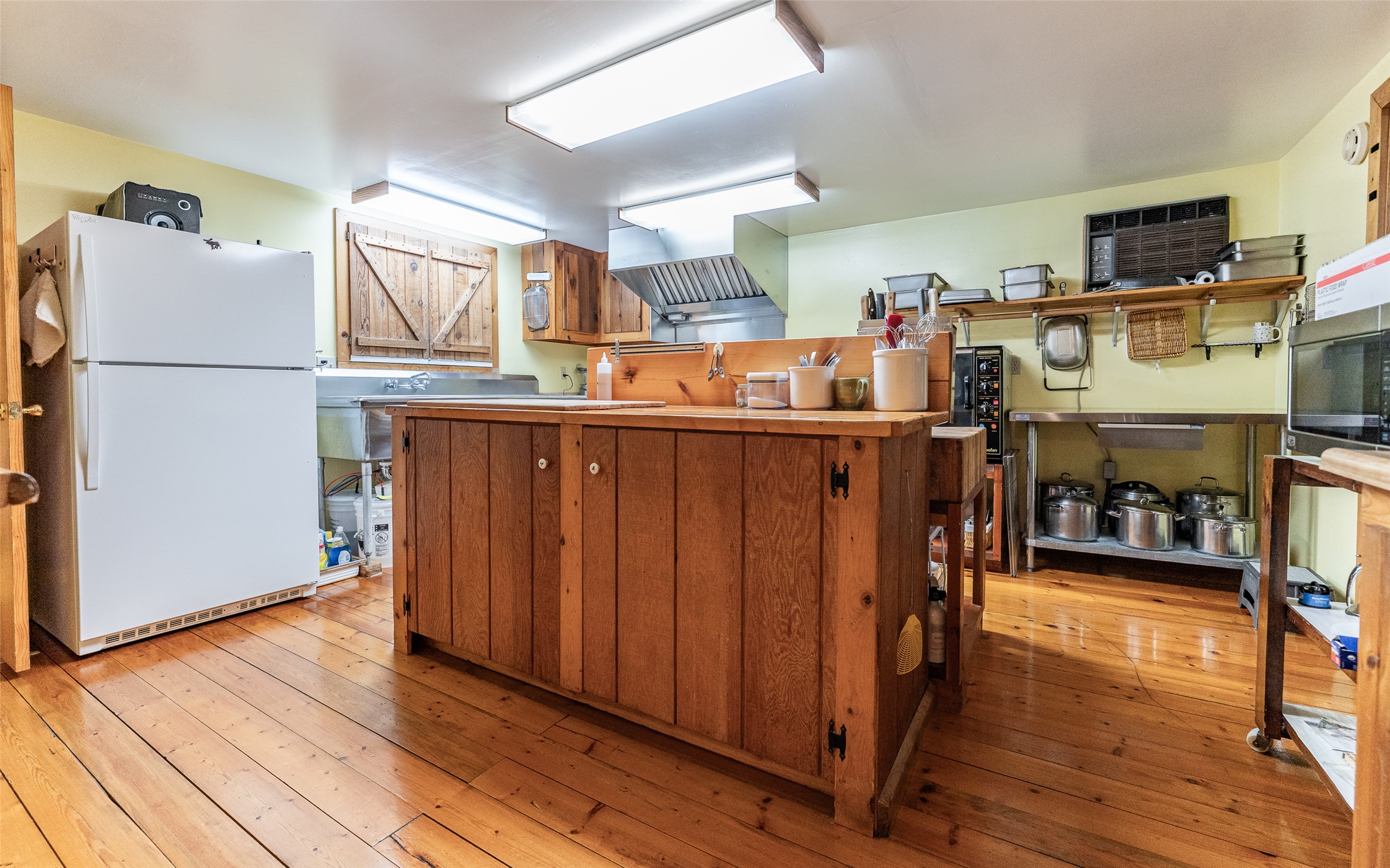 100 Remington Road Property Photo 46