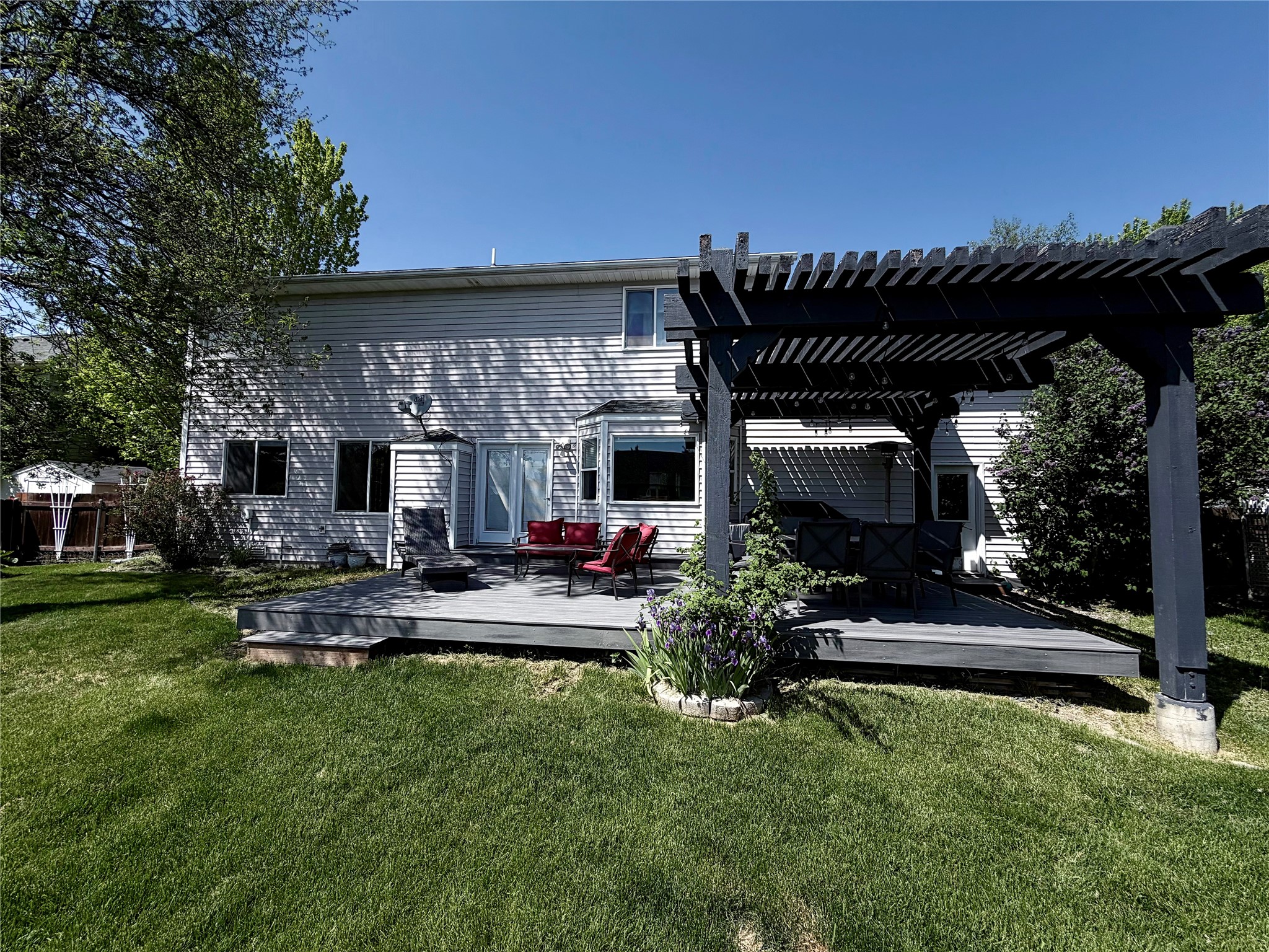 14 Velva Drive Property Photo 4
