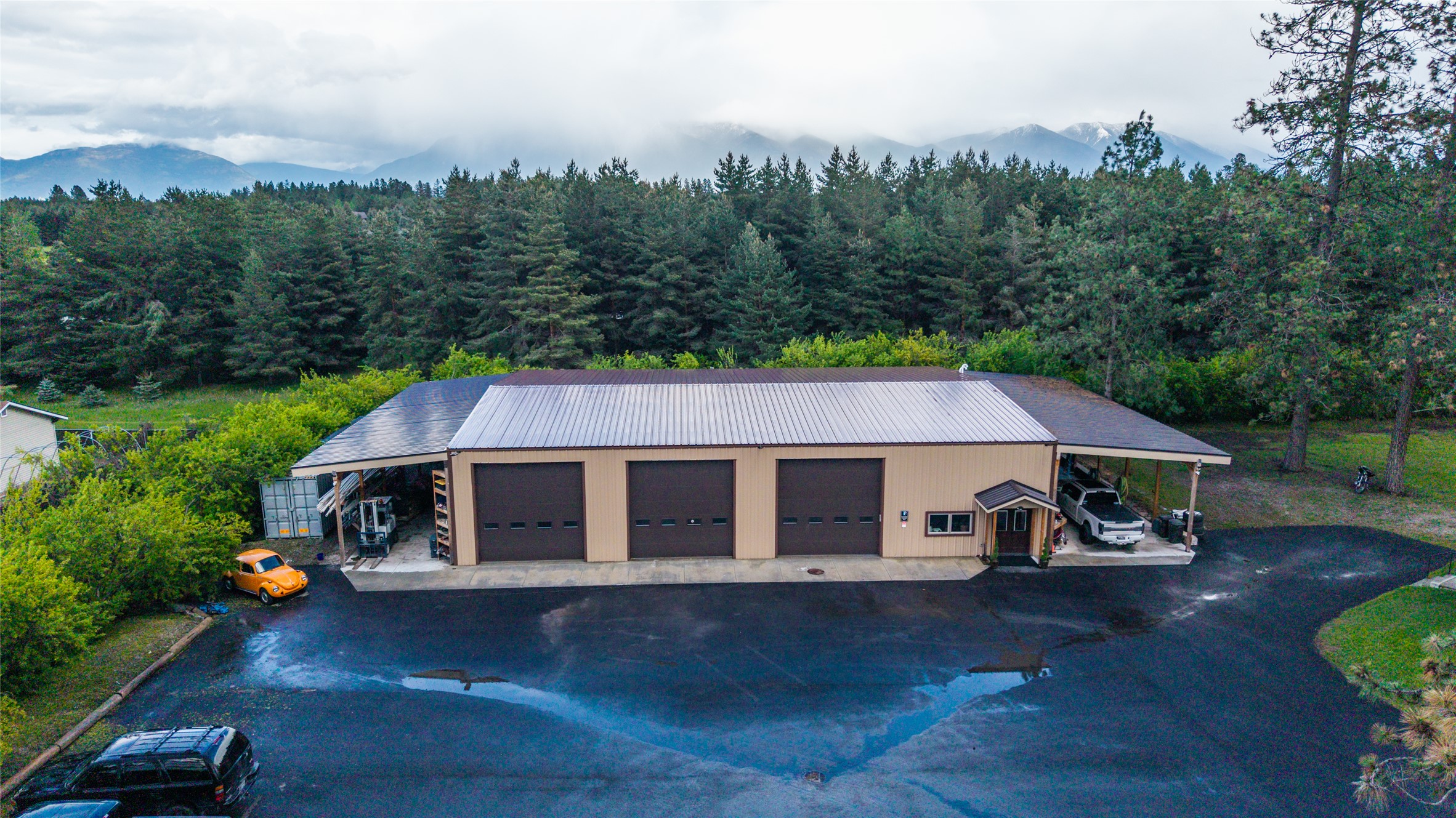 4115 Whitefish Stage Property Photo 1