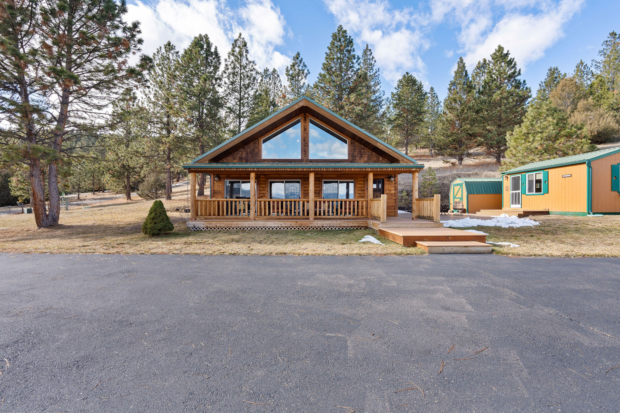 28118 Spring Lane Property Photo 6