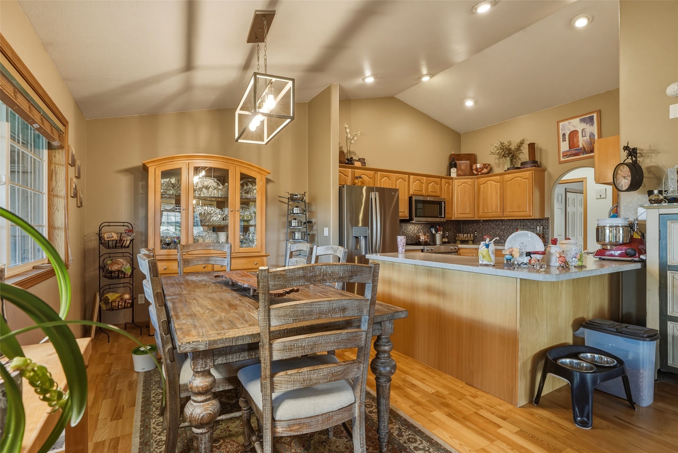 155 Edens Lane Property Photo 8