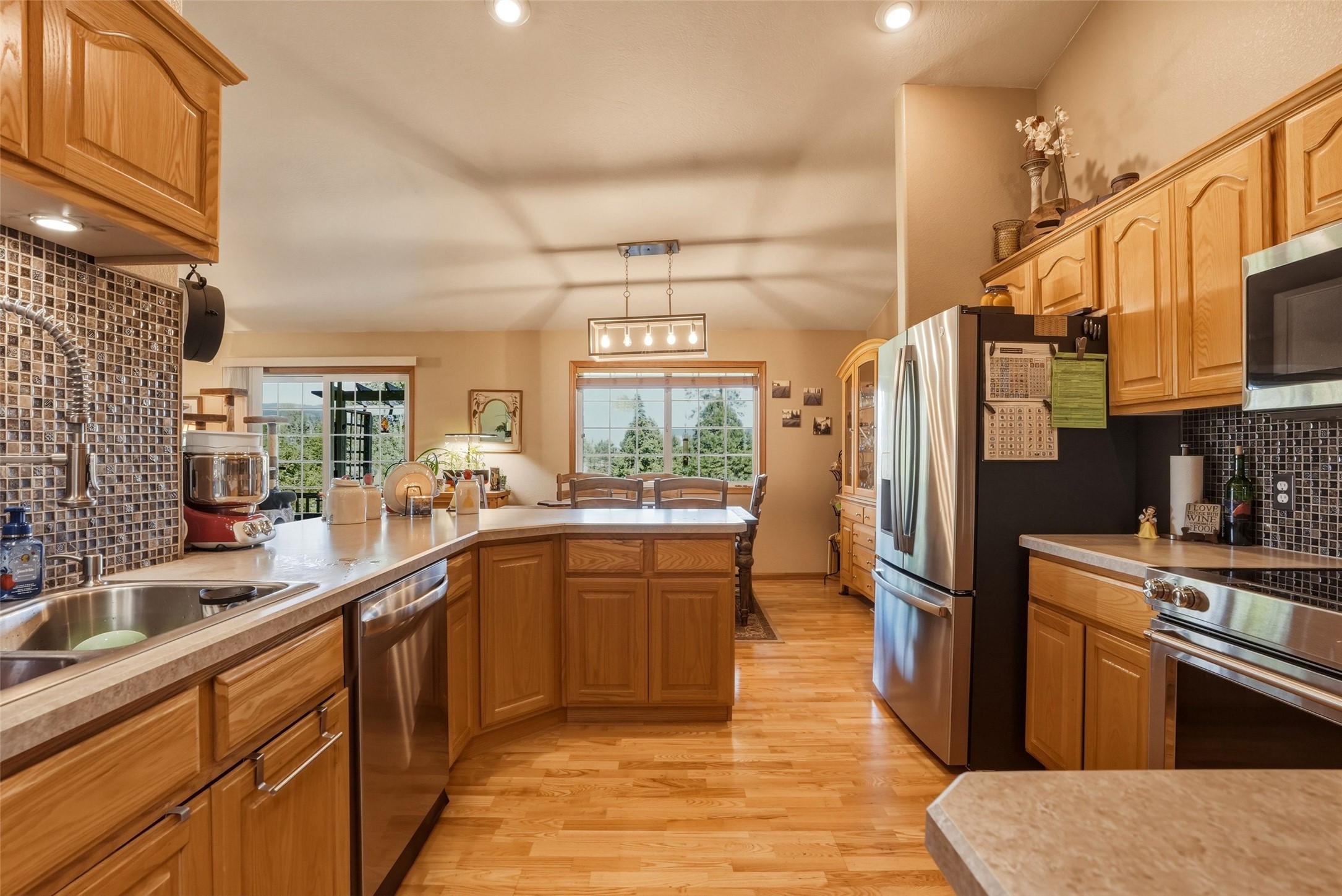 155 Edens Lane Property Photo 10