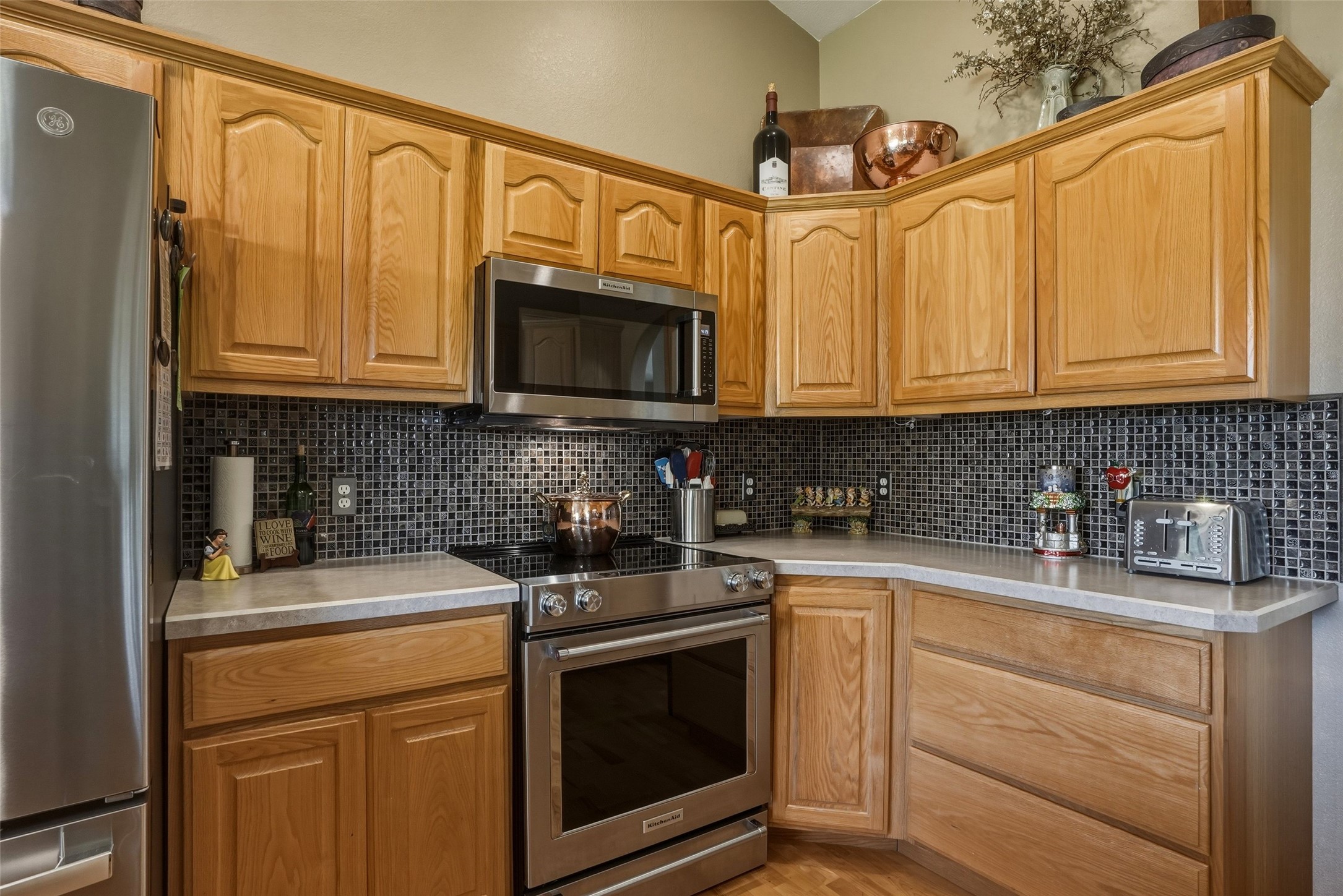 155 Edens Lane Property Photo 11