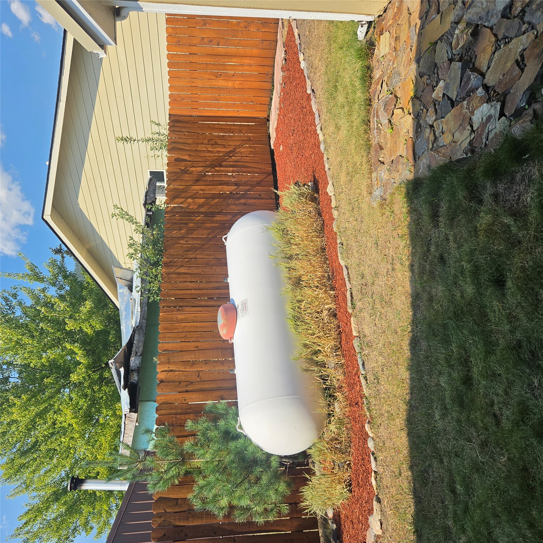 1000 Riverside Drive Property Photo 22