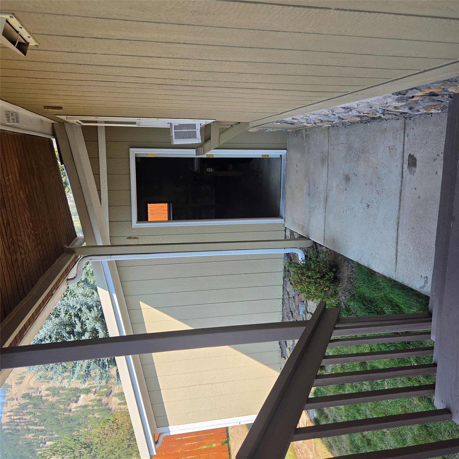1000 Riverside Drive Property Photo 25