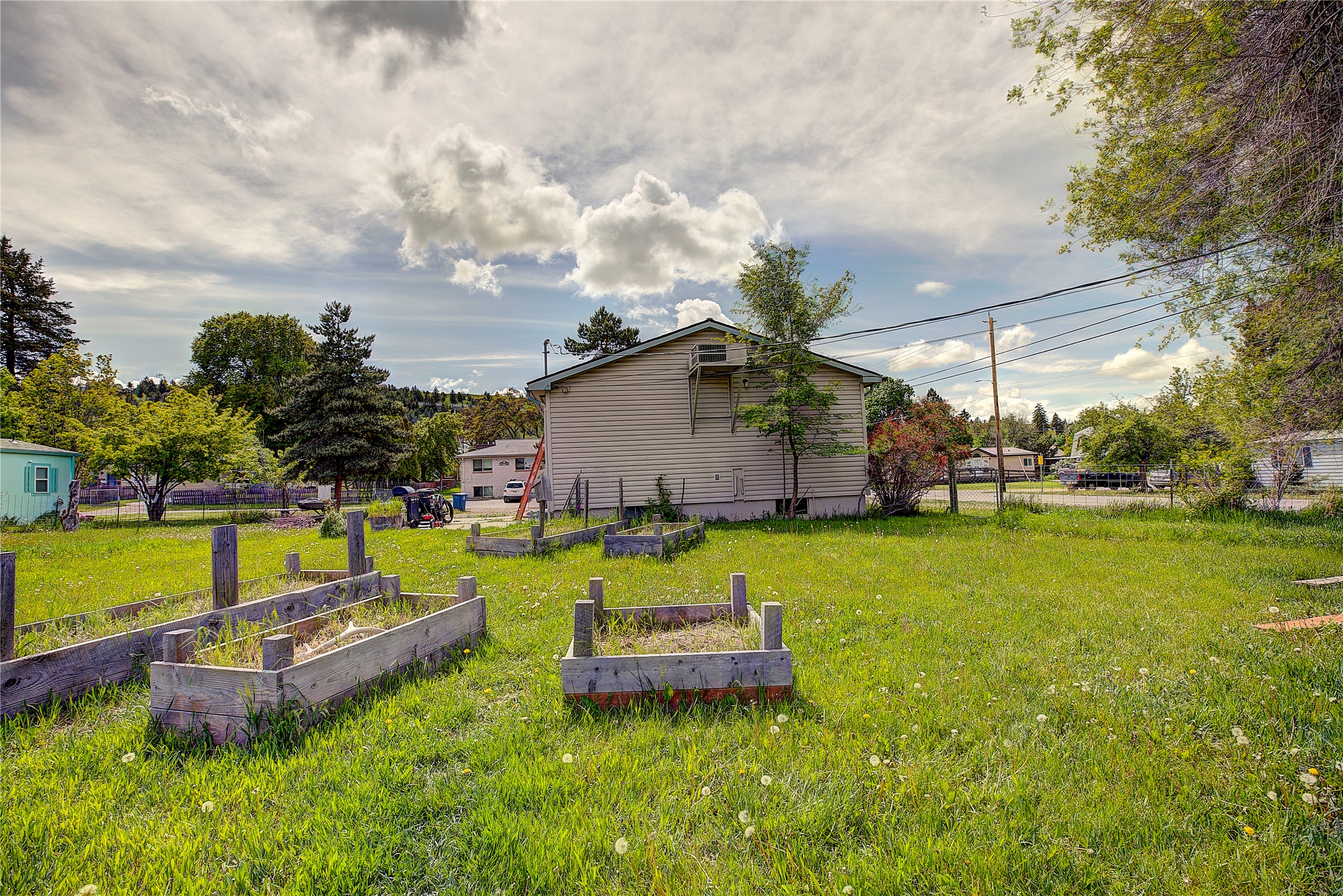 1411 7th Street E Property Photo 6