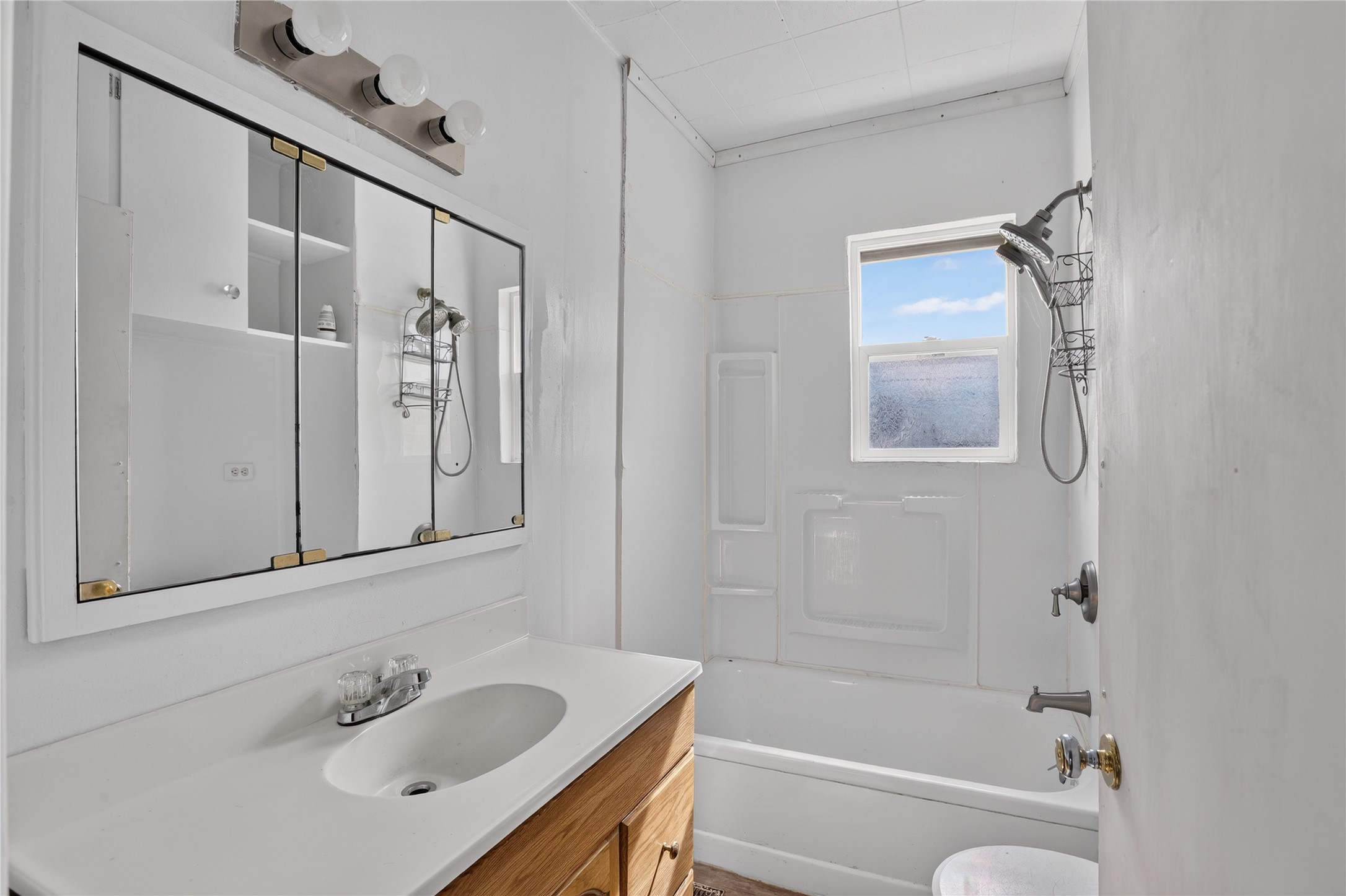407 Liberty Avenue Property Photo 15