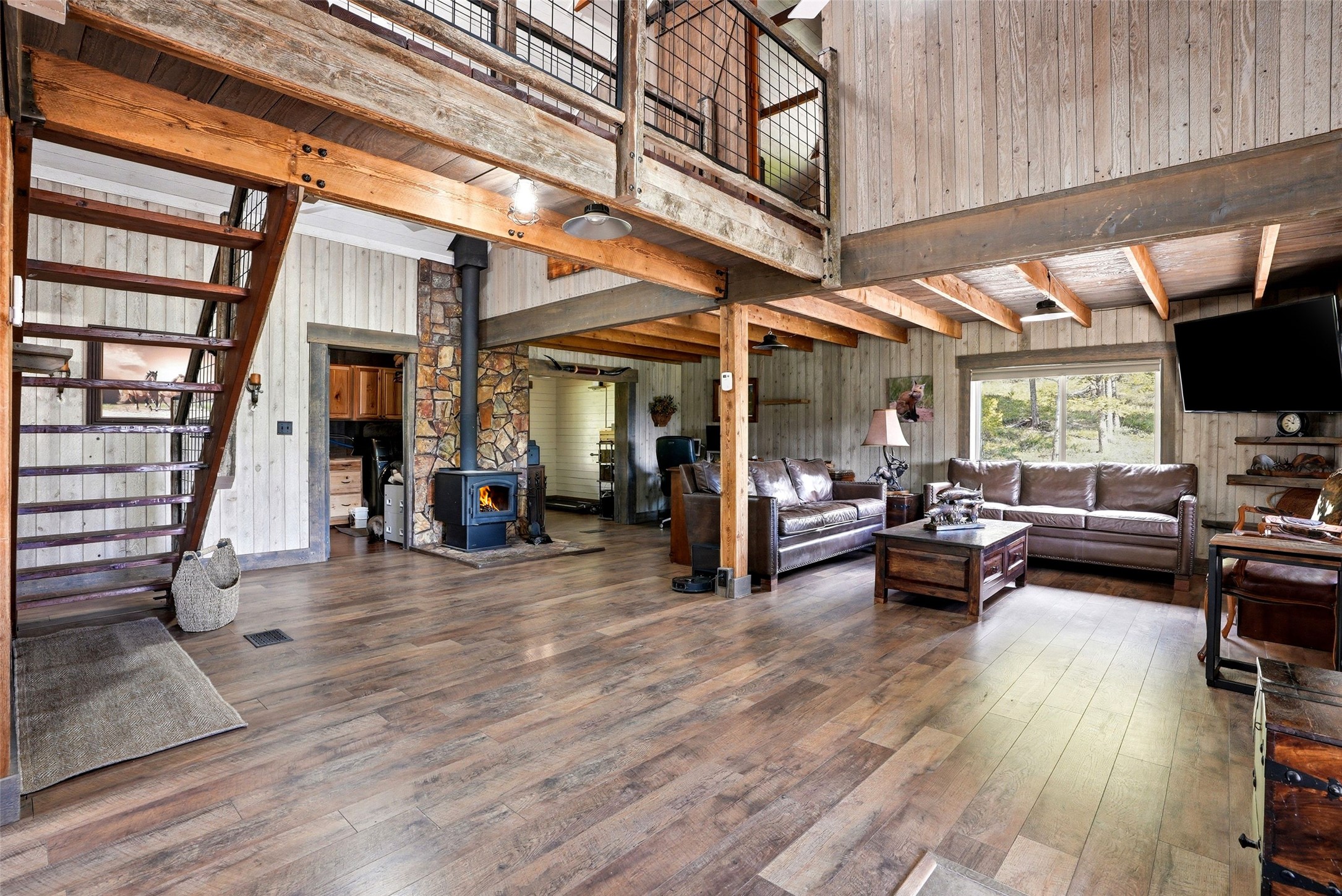 668 Wild Horse Loop Property Photo 1