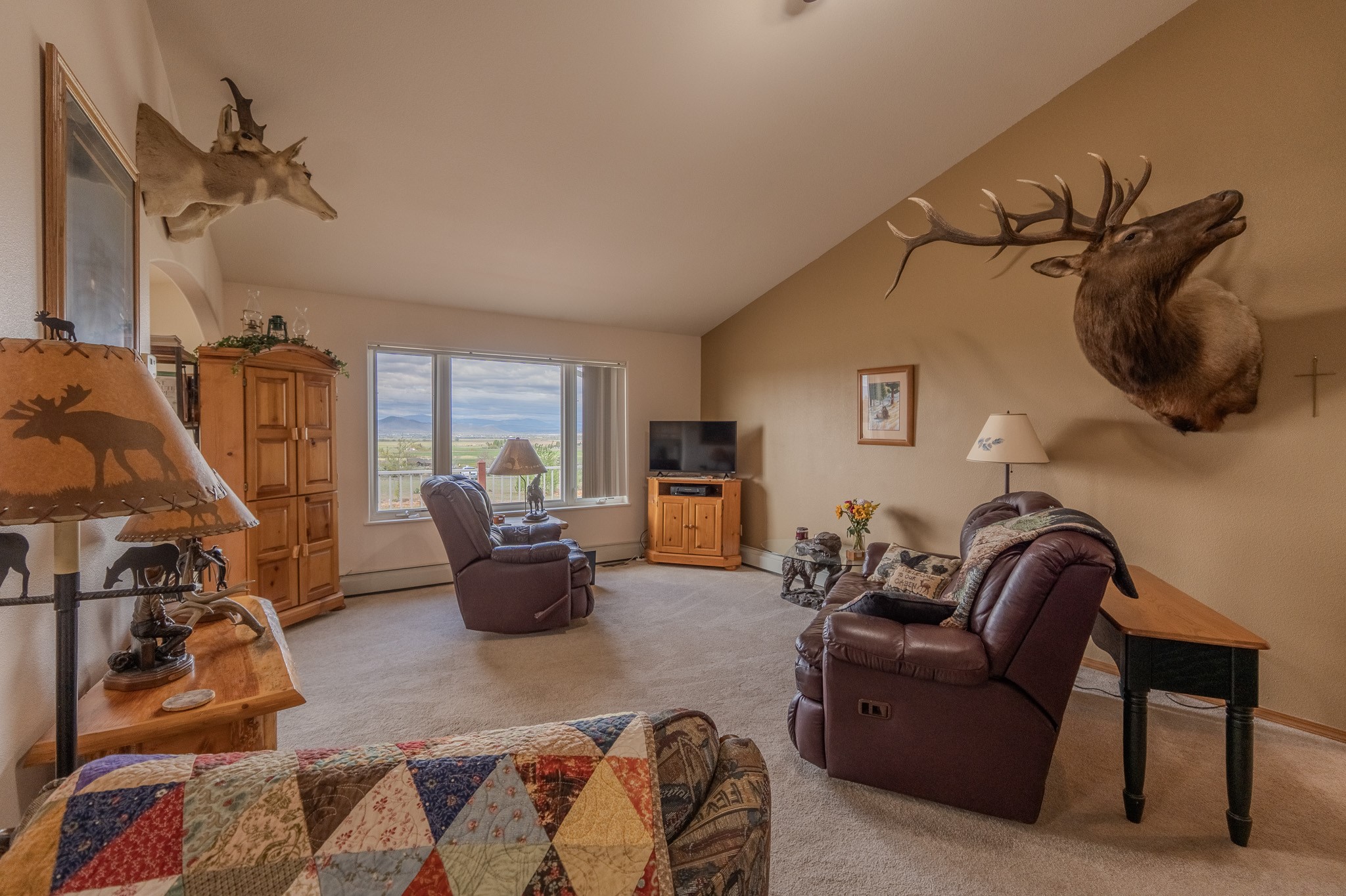 4599 Emerald Ridge Loop Property Photo 6