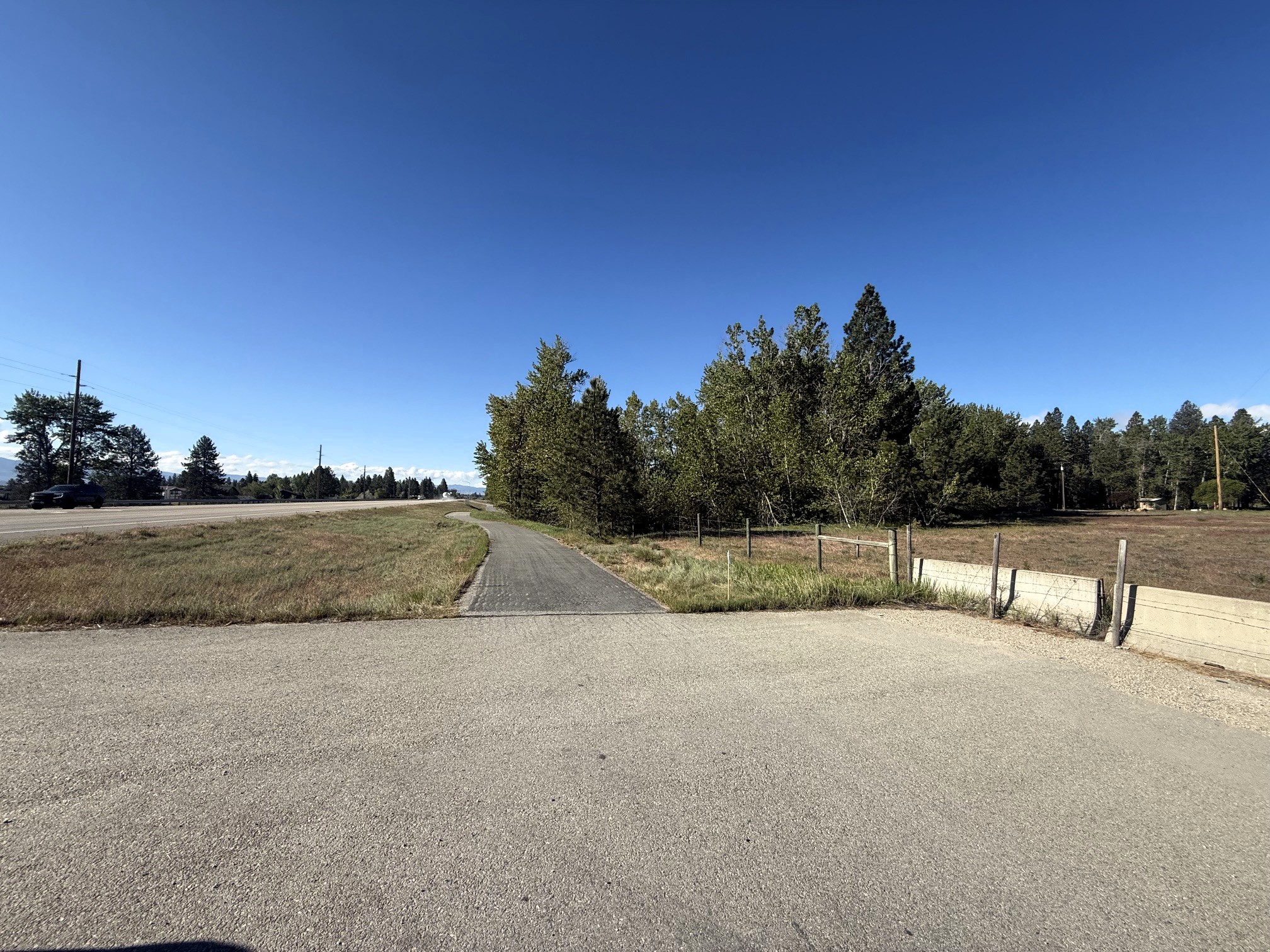 2021 Us Highway 93 N Property Photo 2