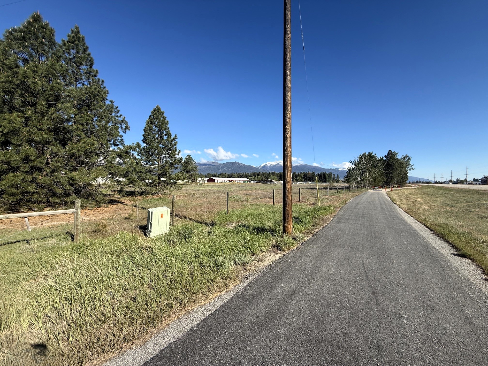 2021 Us Highway 93 N Property Photo 3