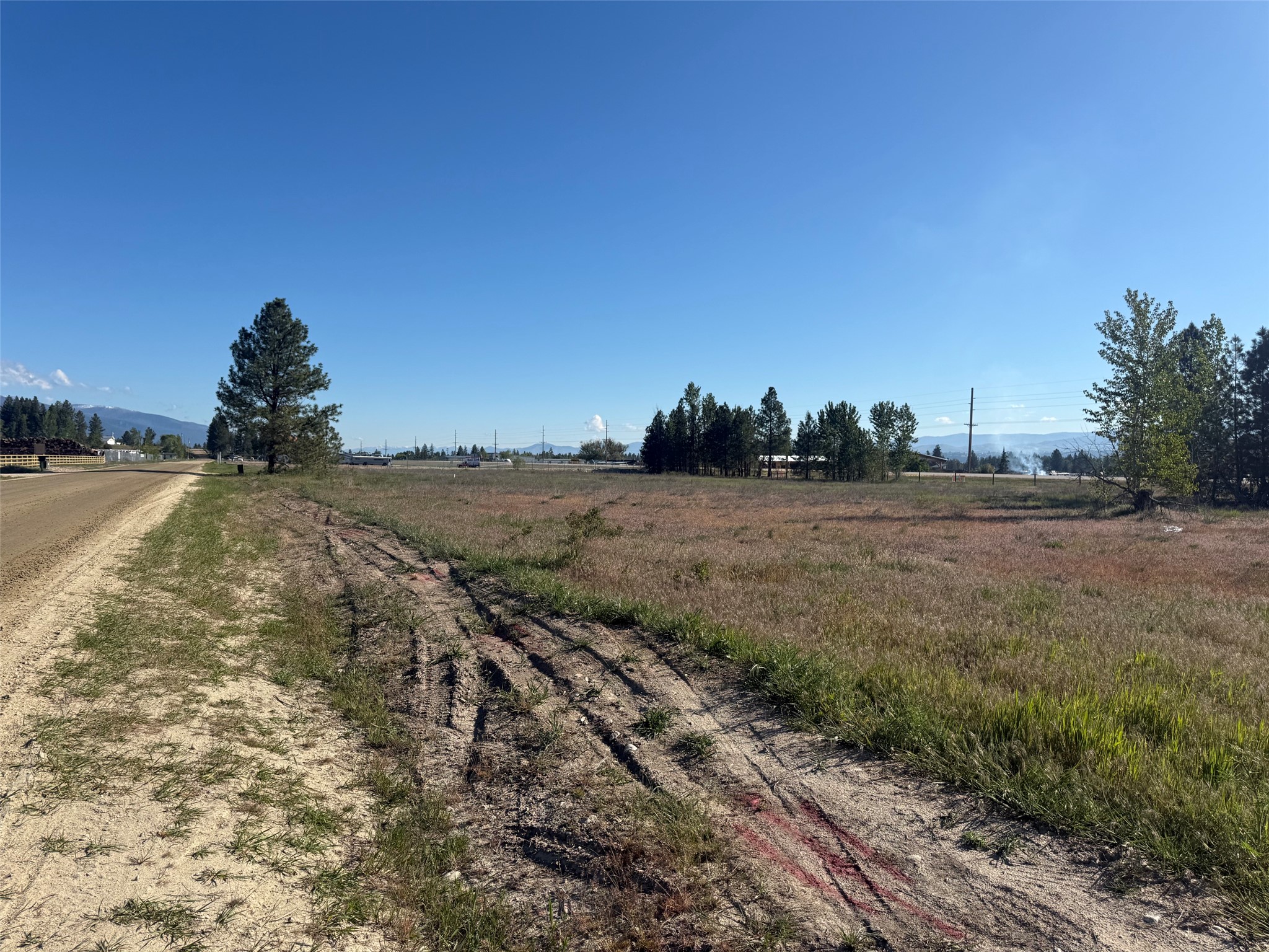 2021 Us Highway 93 N Property Photo 23