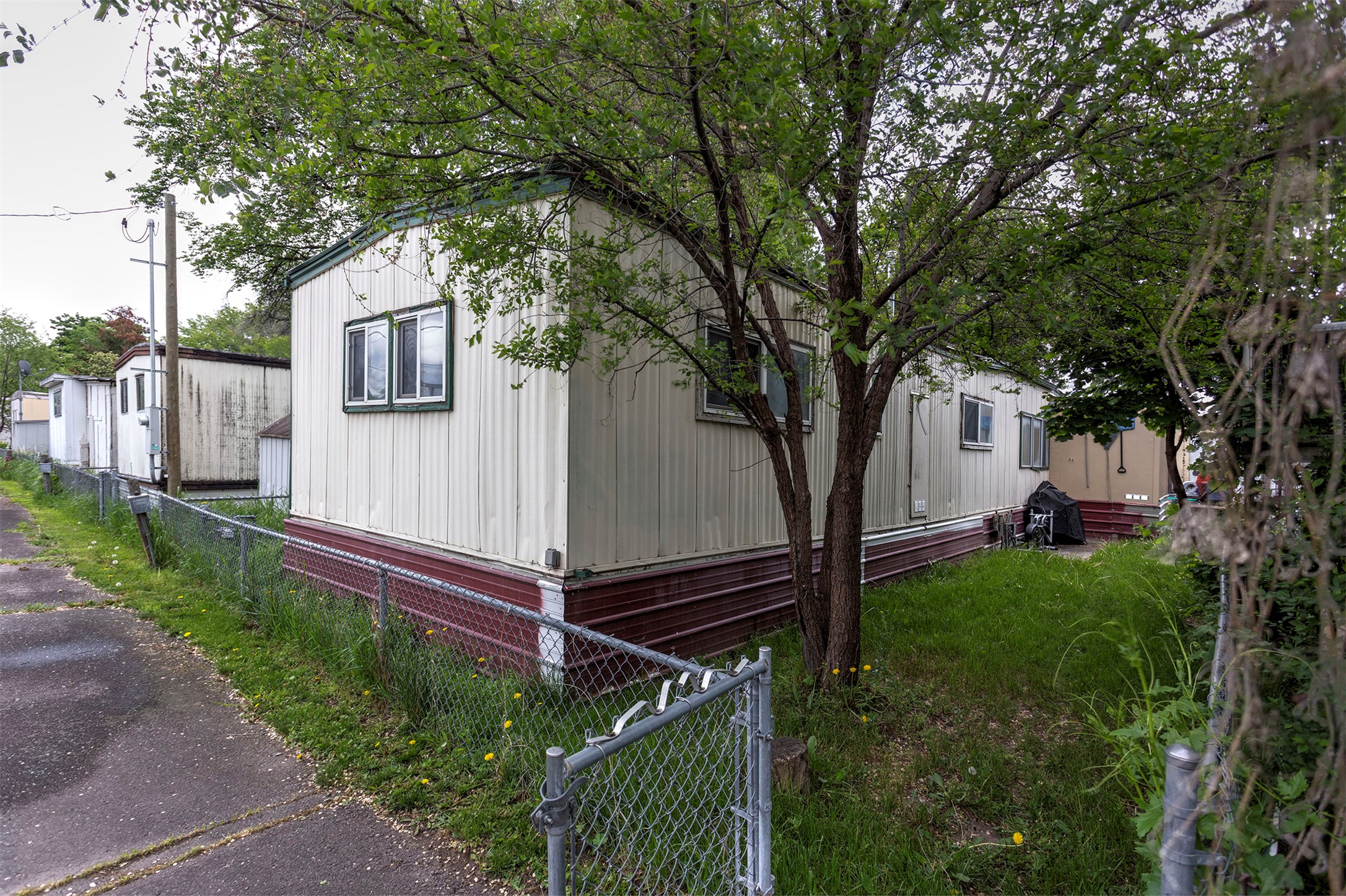1700 Cooley Street 19 Property Photo 9