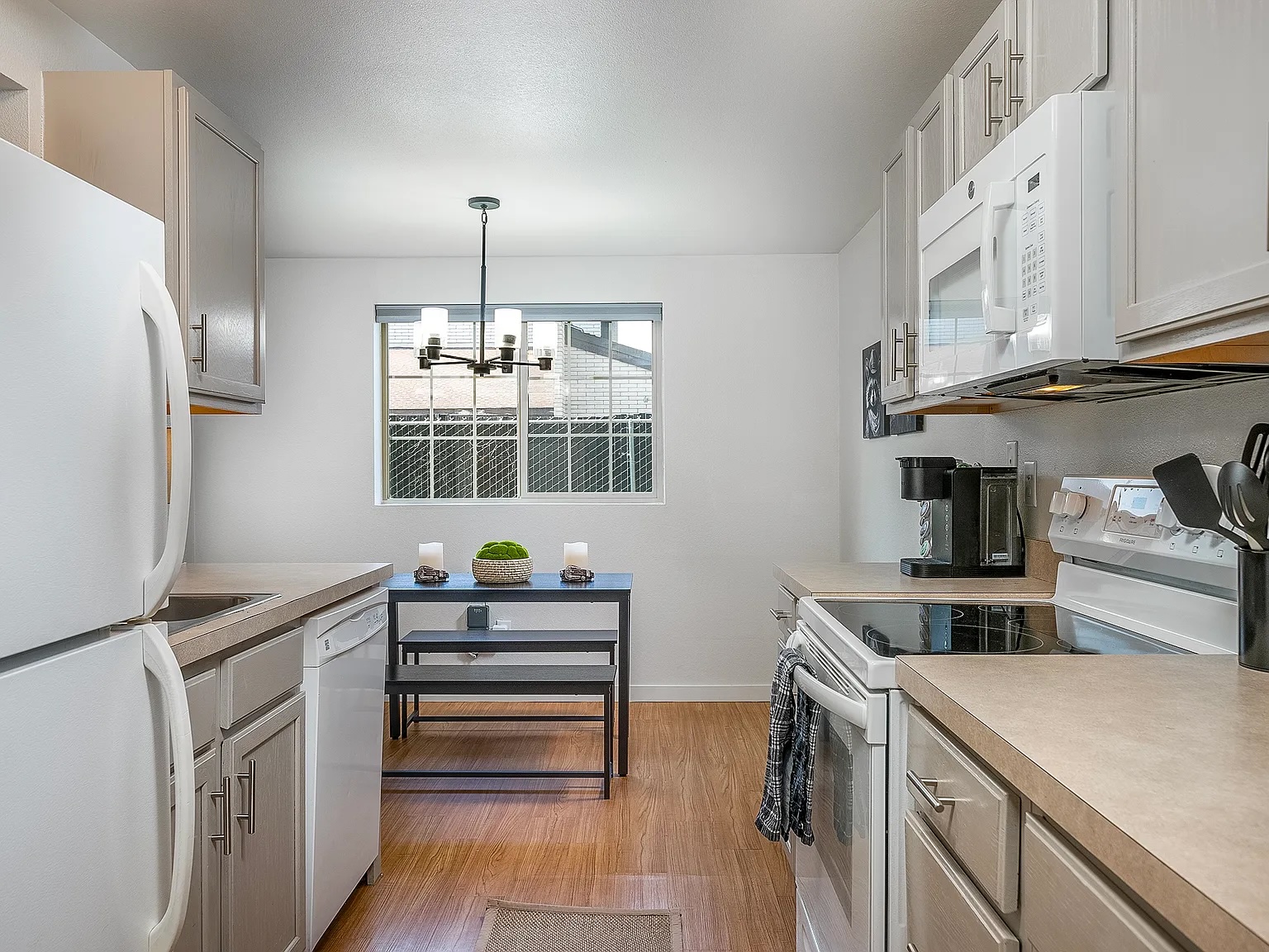 1430 3rd Avenue E Property Photo 11