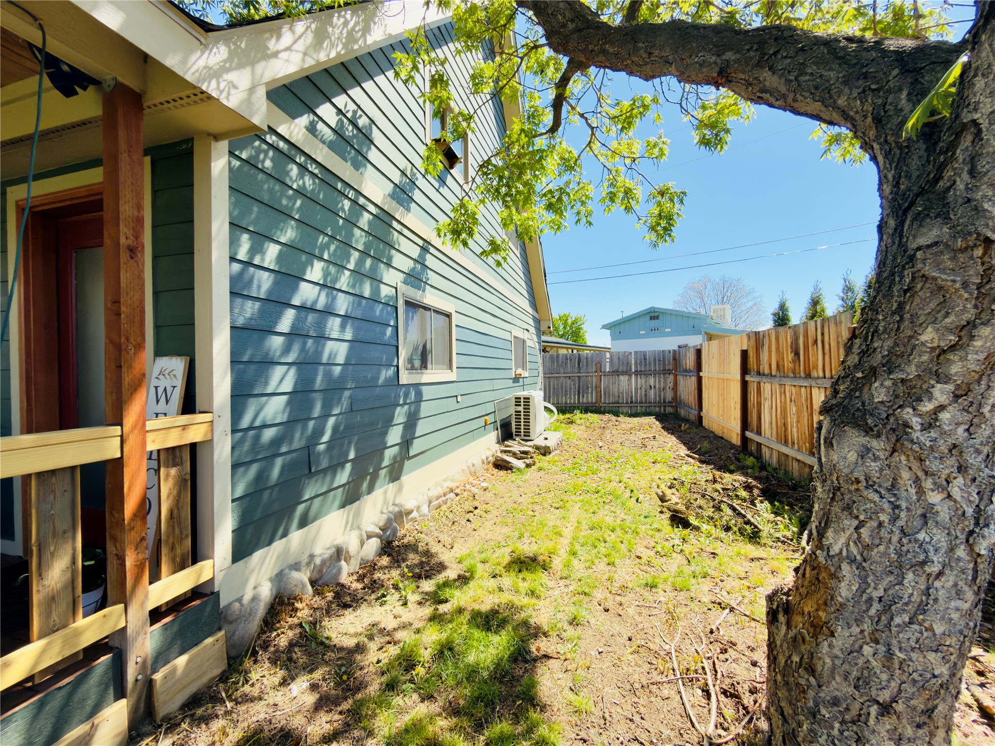 217 E Ravalli Street Property Photo 24