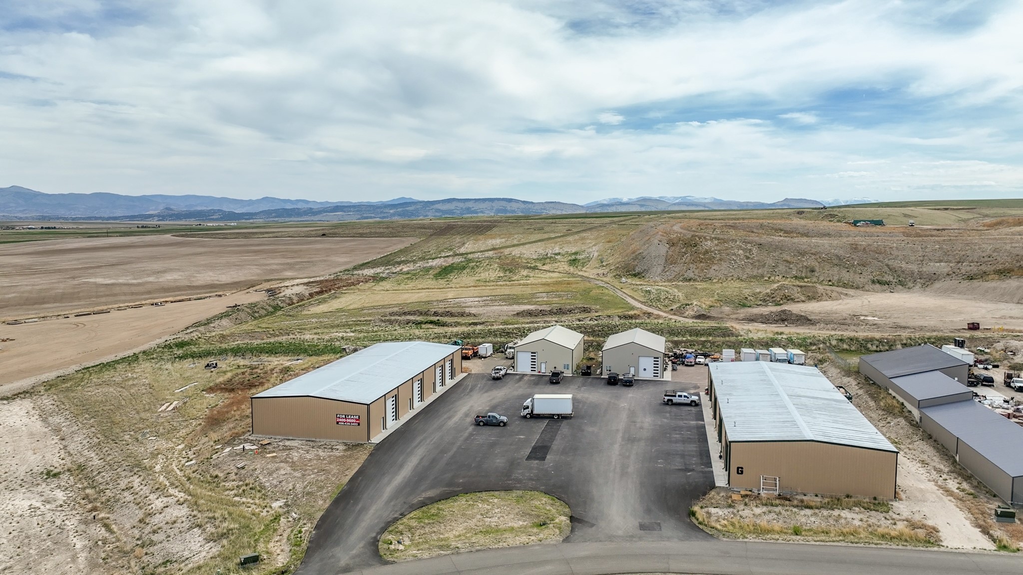34 Industry Loop Property Photo 13