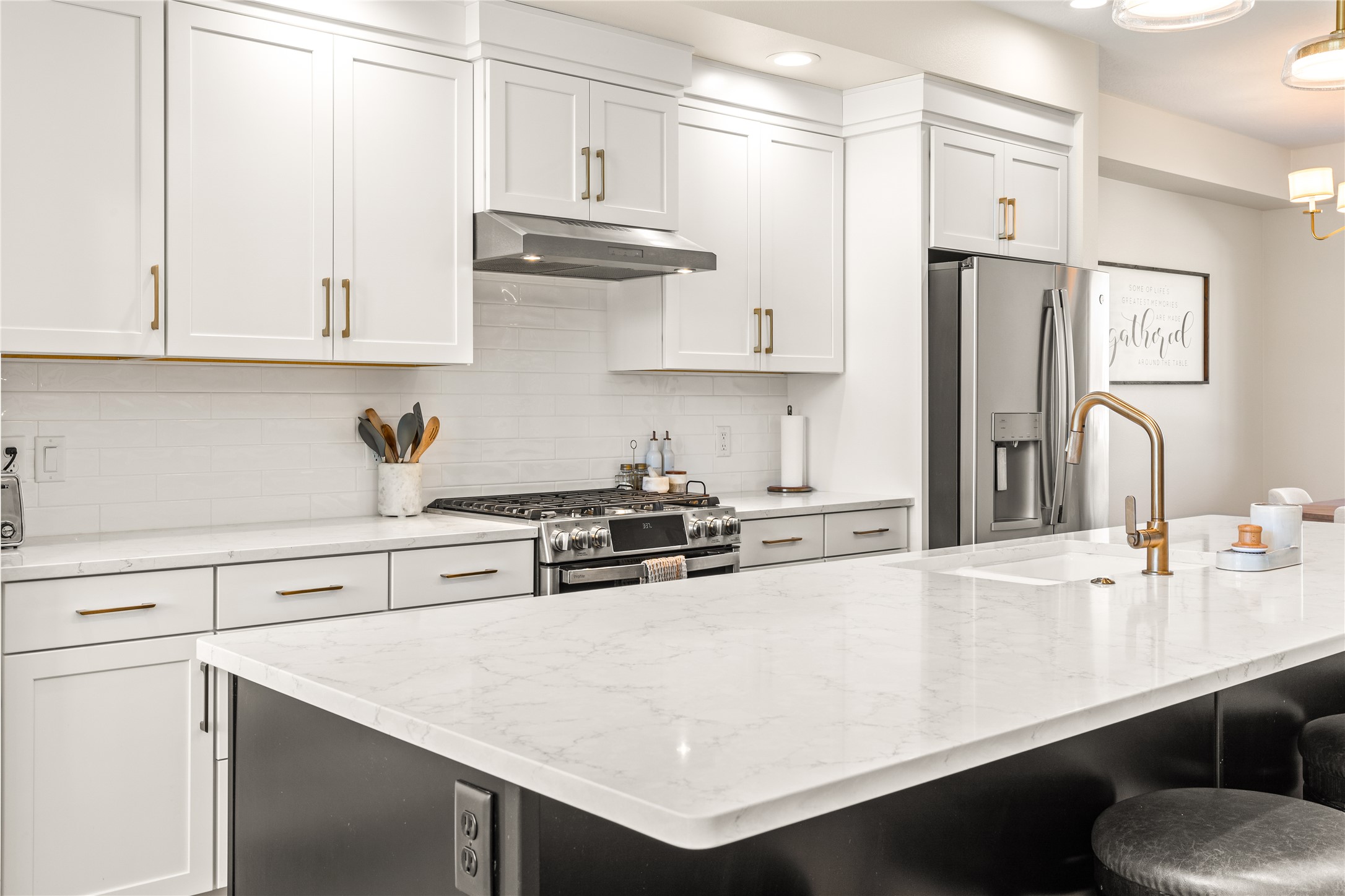 2411 Pale Evening Court Property Photo 15