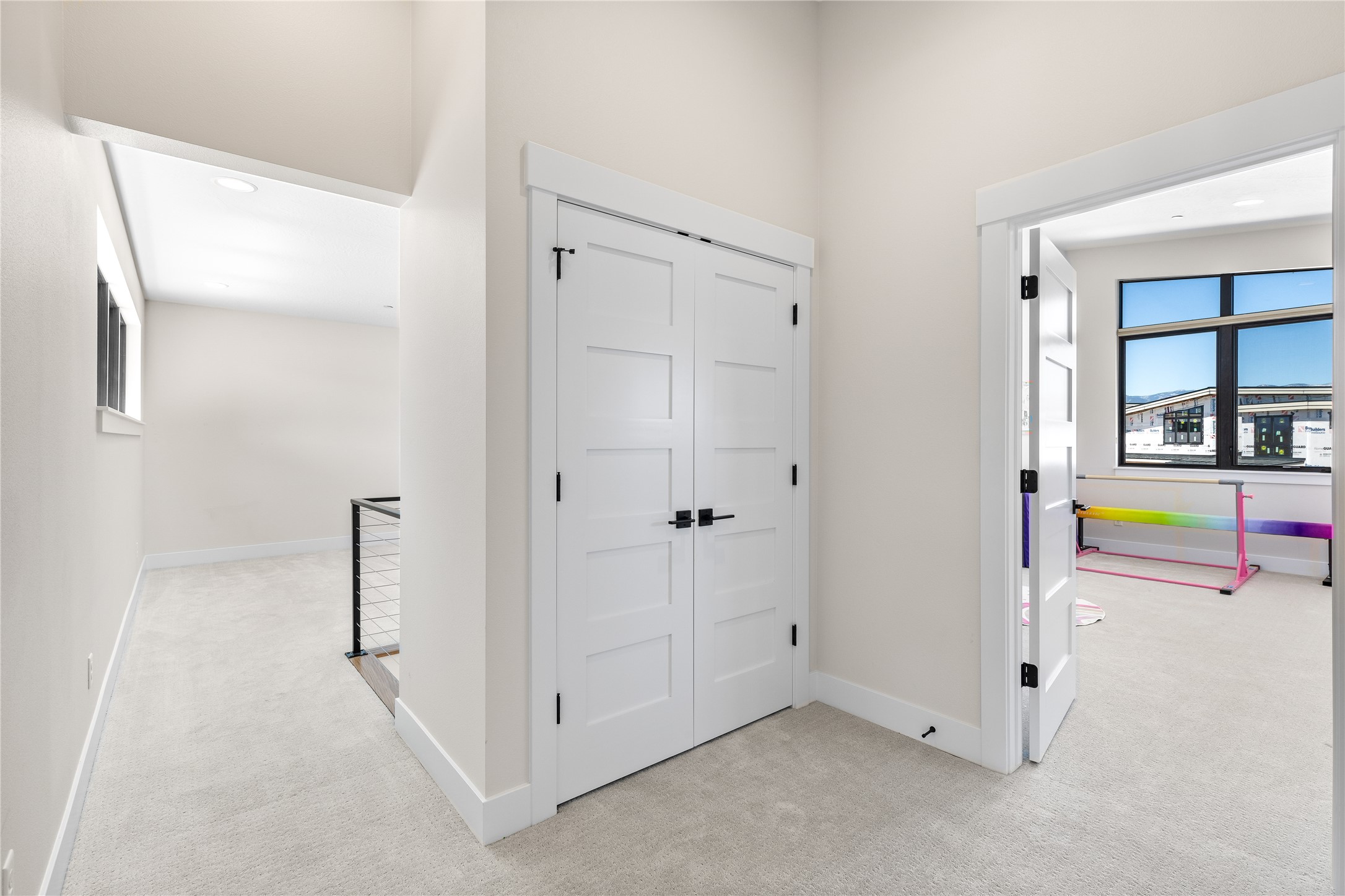 2411 Pale Evening Court Property Photo 32