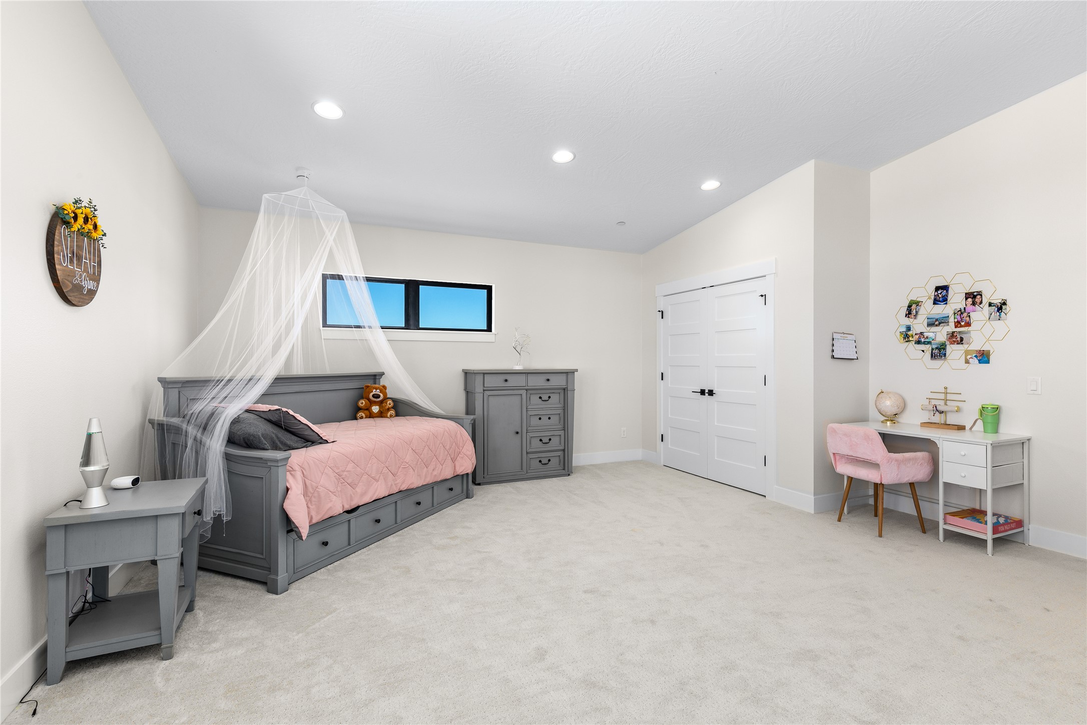 2411 Pale Evening Court Property Photo 35