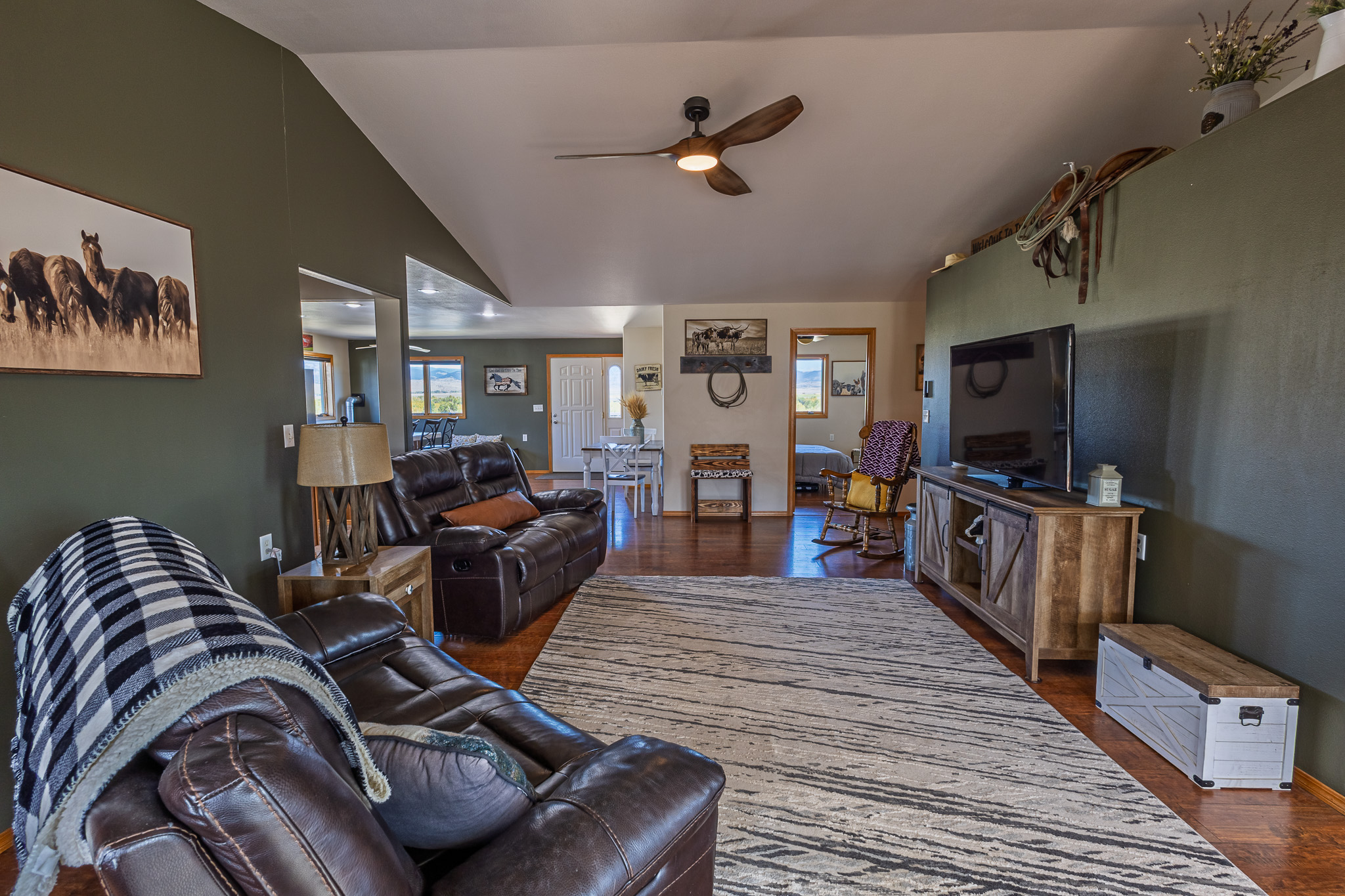2733 Mt Highway 69 Property Photo 15