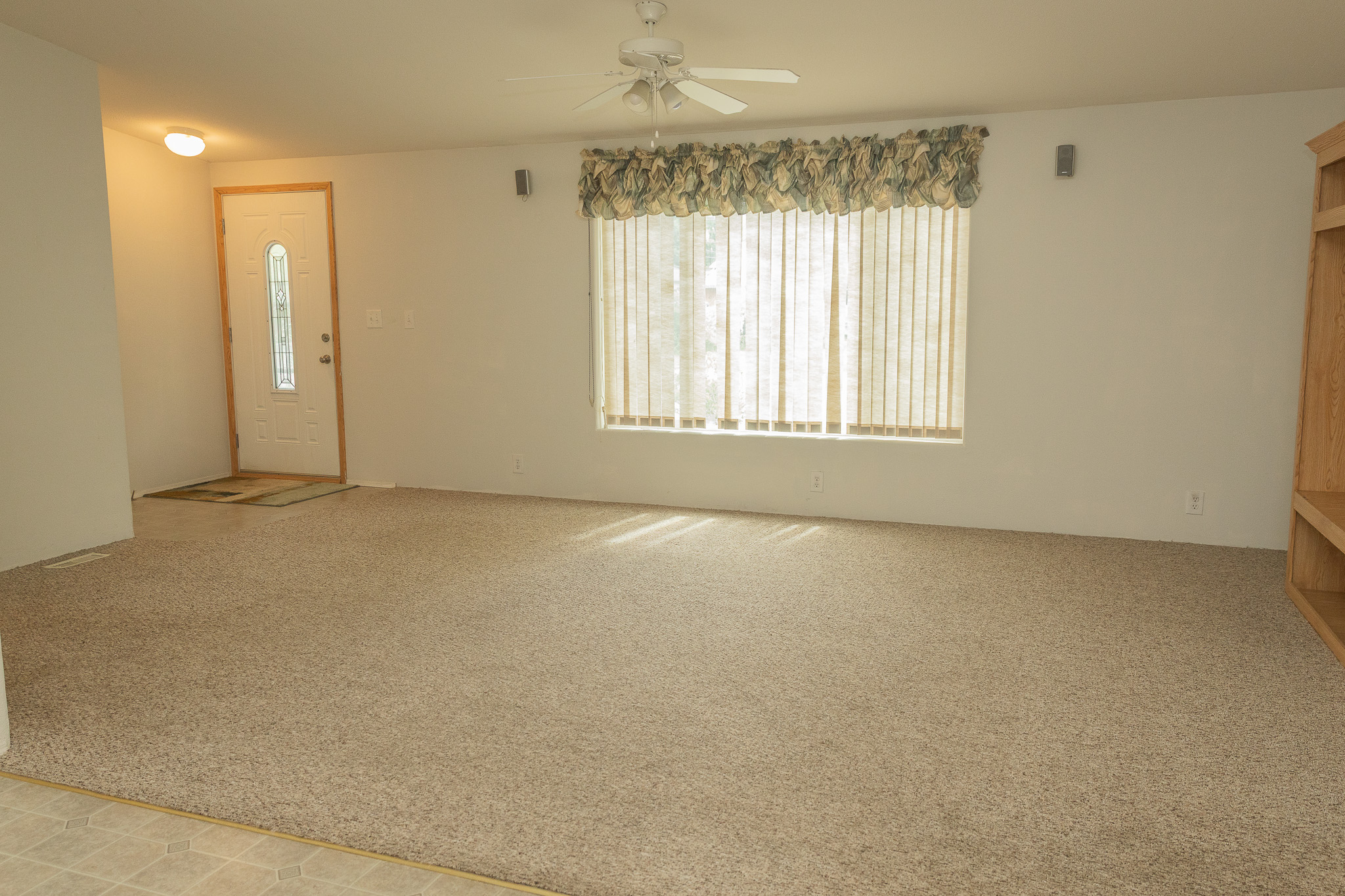 516 W 4th Street Property Photo 3