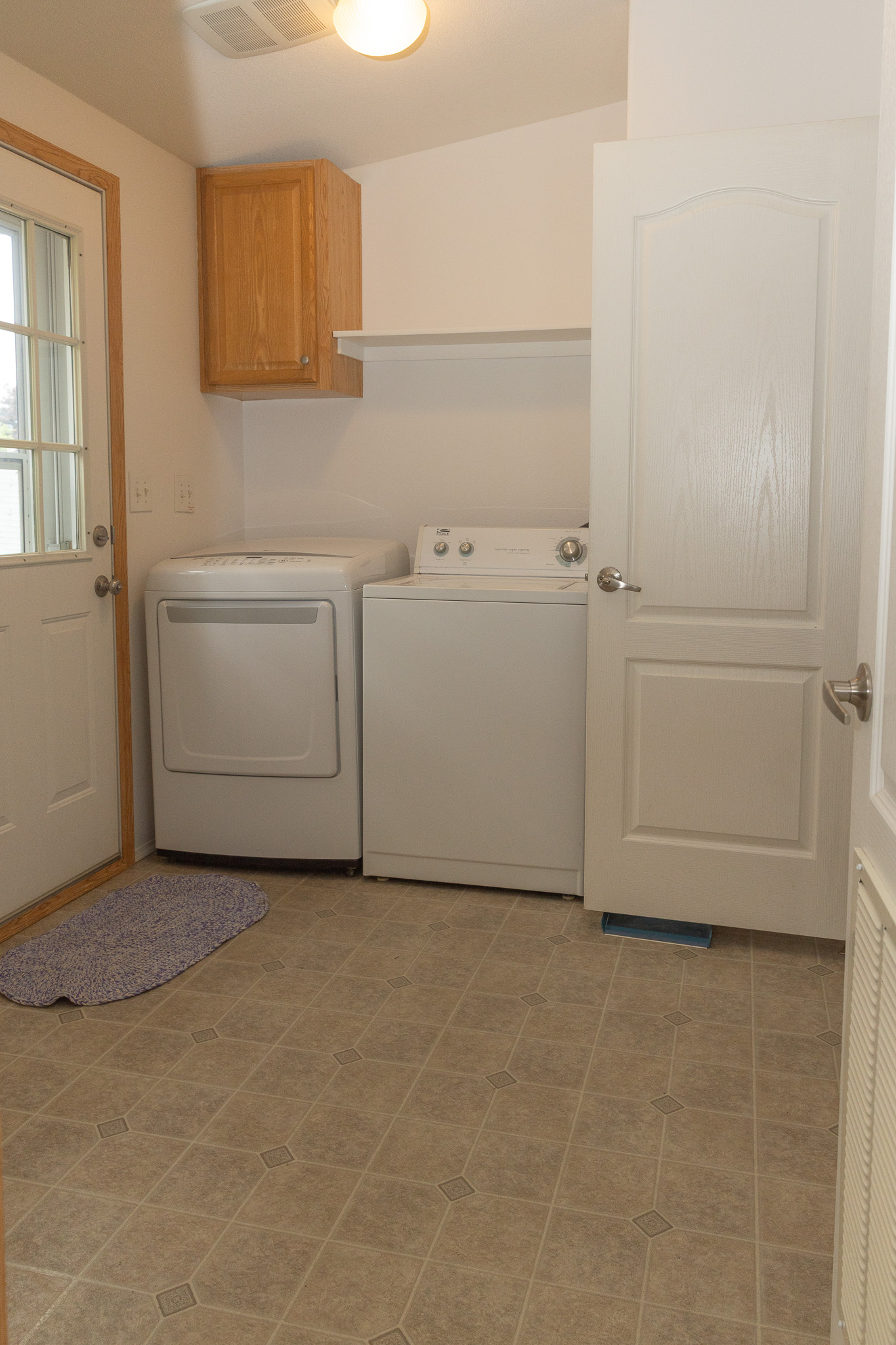 516 W 4th Street Property Photo 15