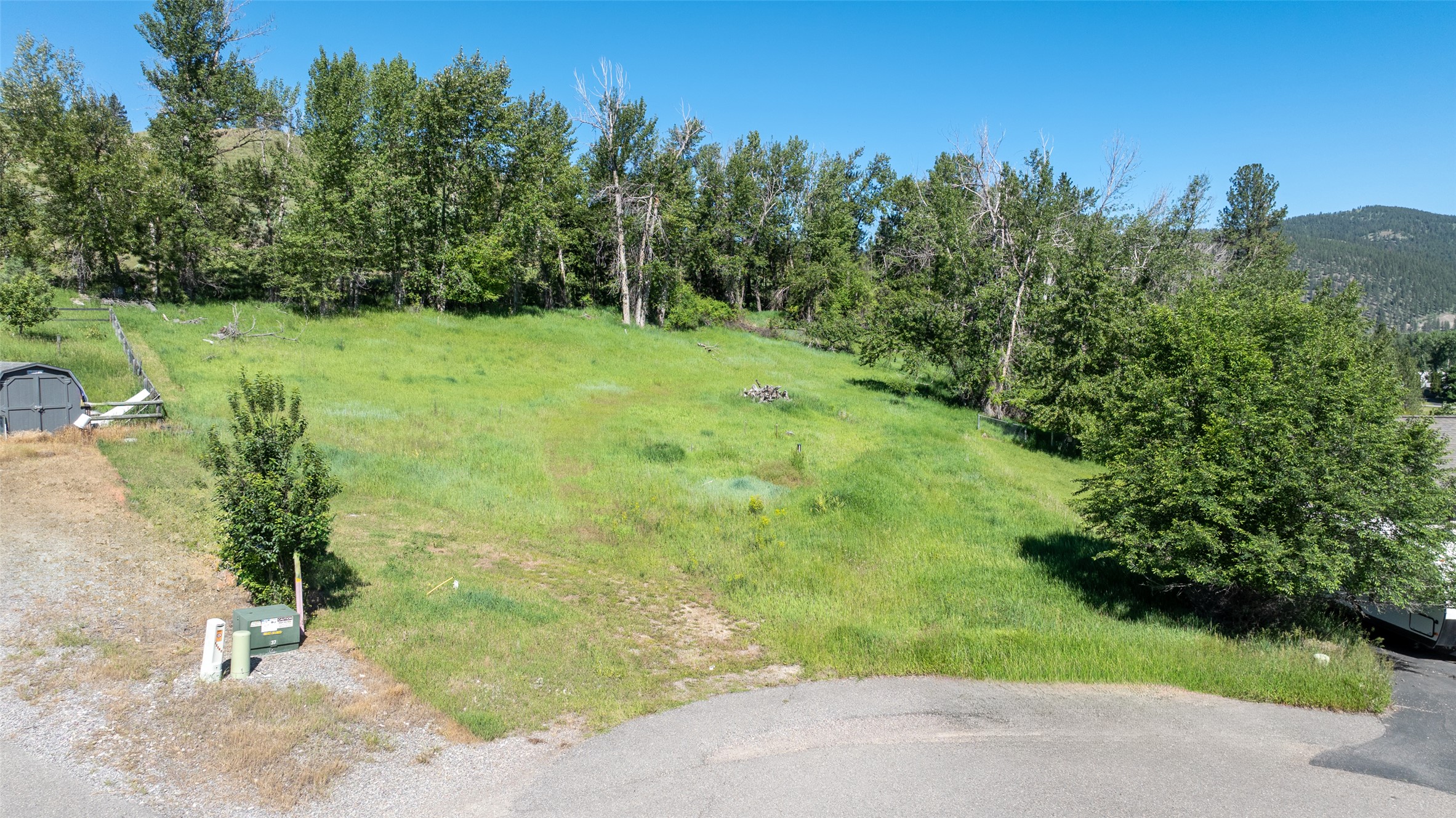 12326 Nature Court Property Photo 3