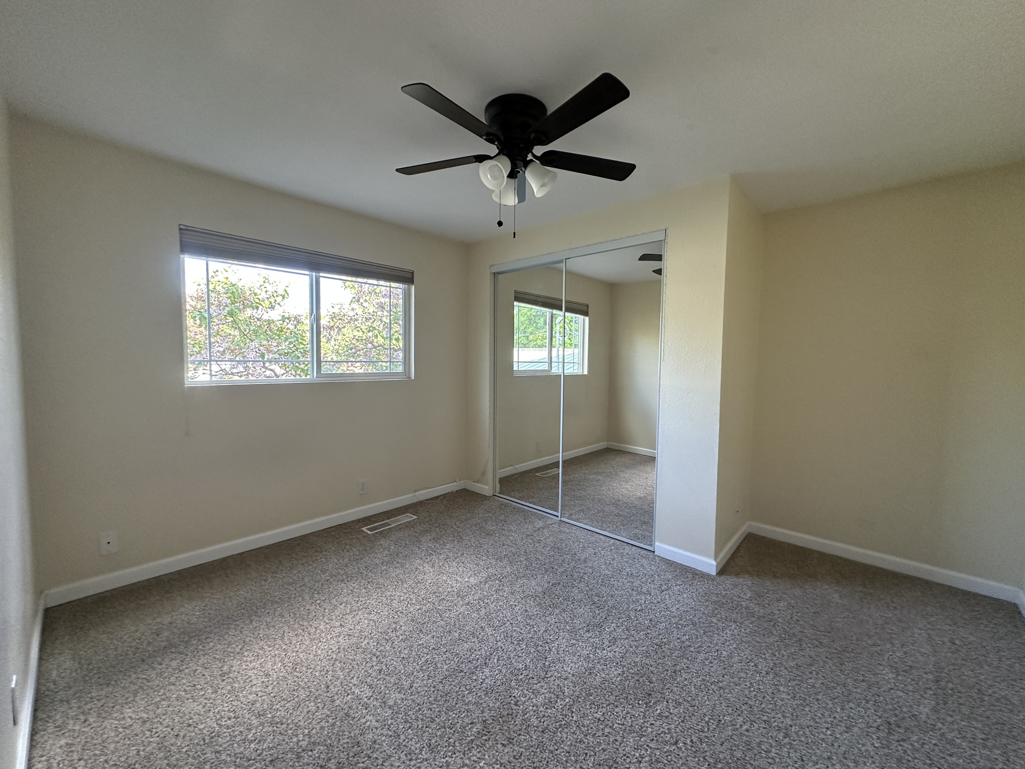 905 6th Avenue E Property Photo 19