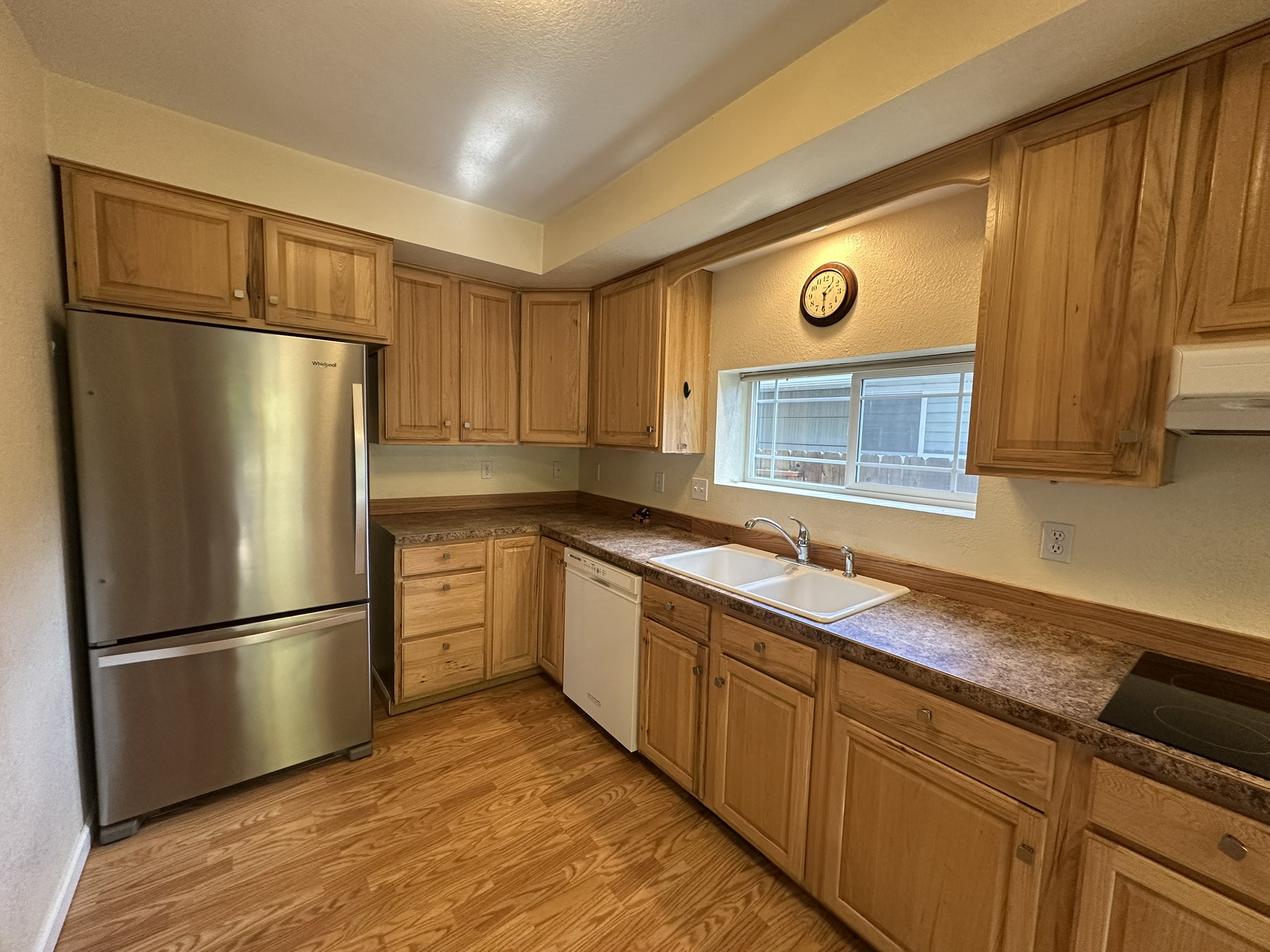 905 6th Avenue E Property Photo 23