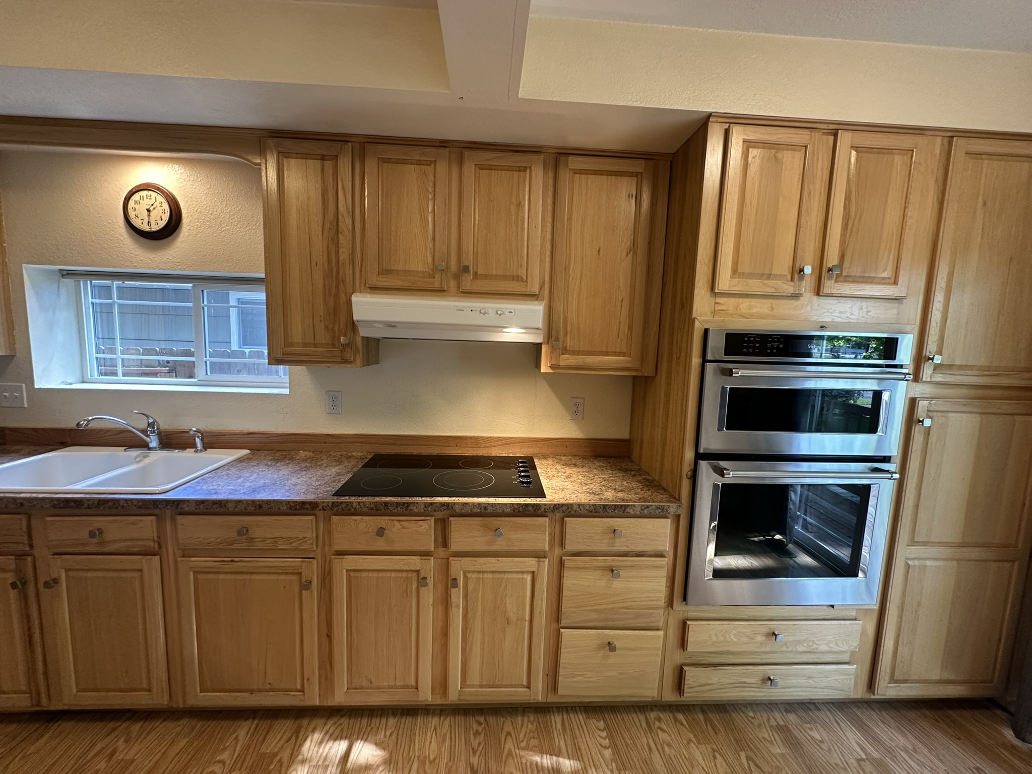 905 6th Avenue E Property Photo 24